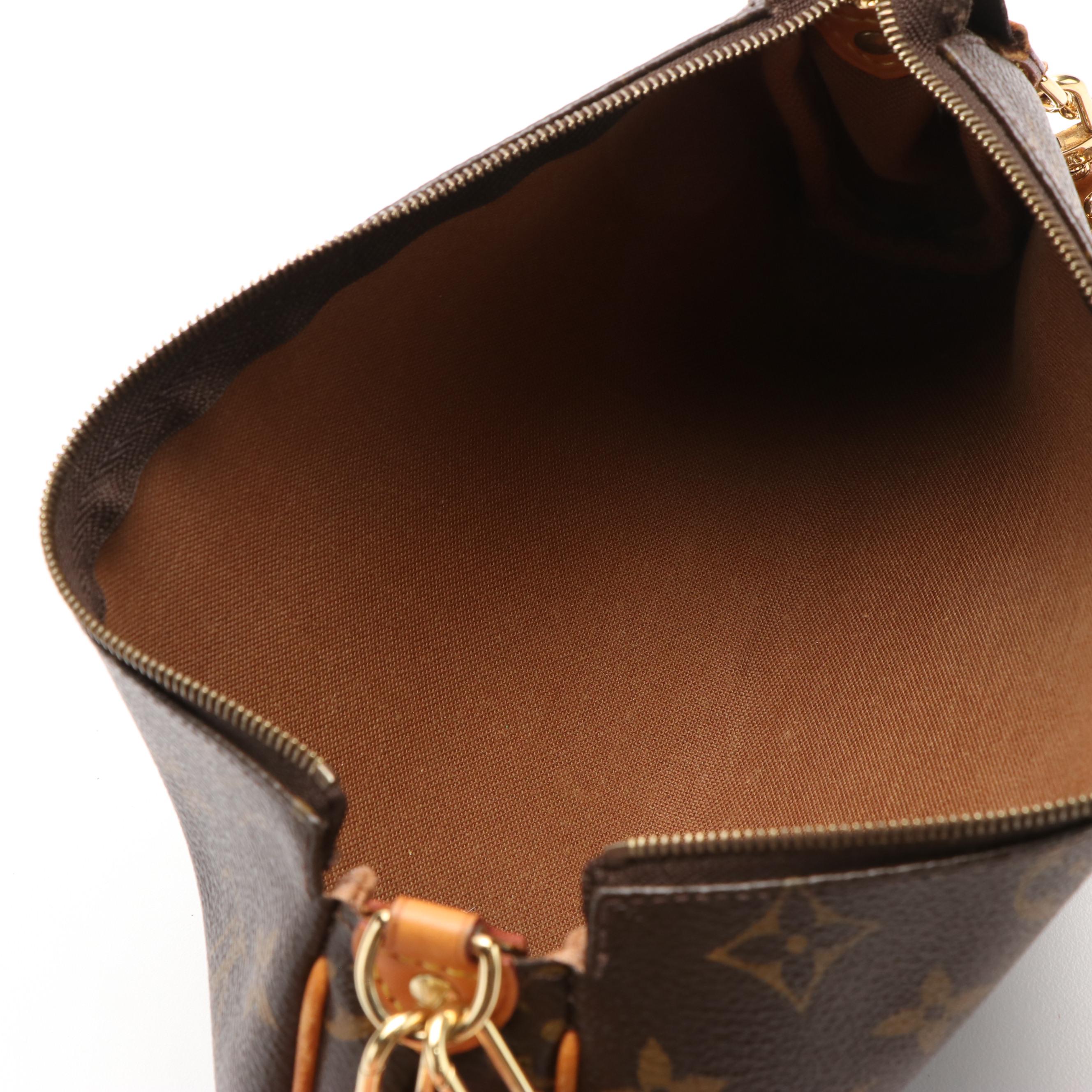 Louis Vuitton Eva Crossbody Clutch in Monogram Canvas