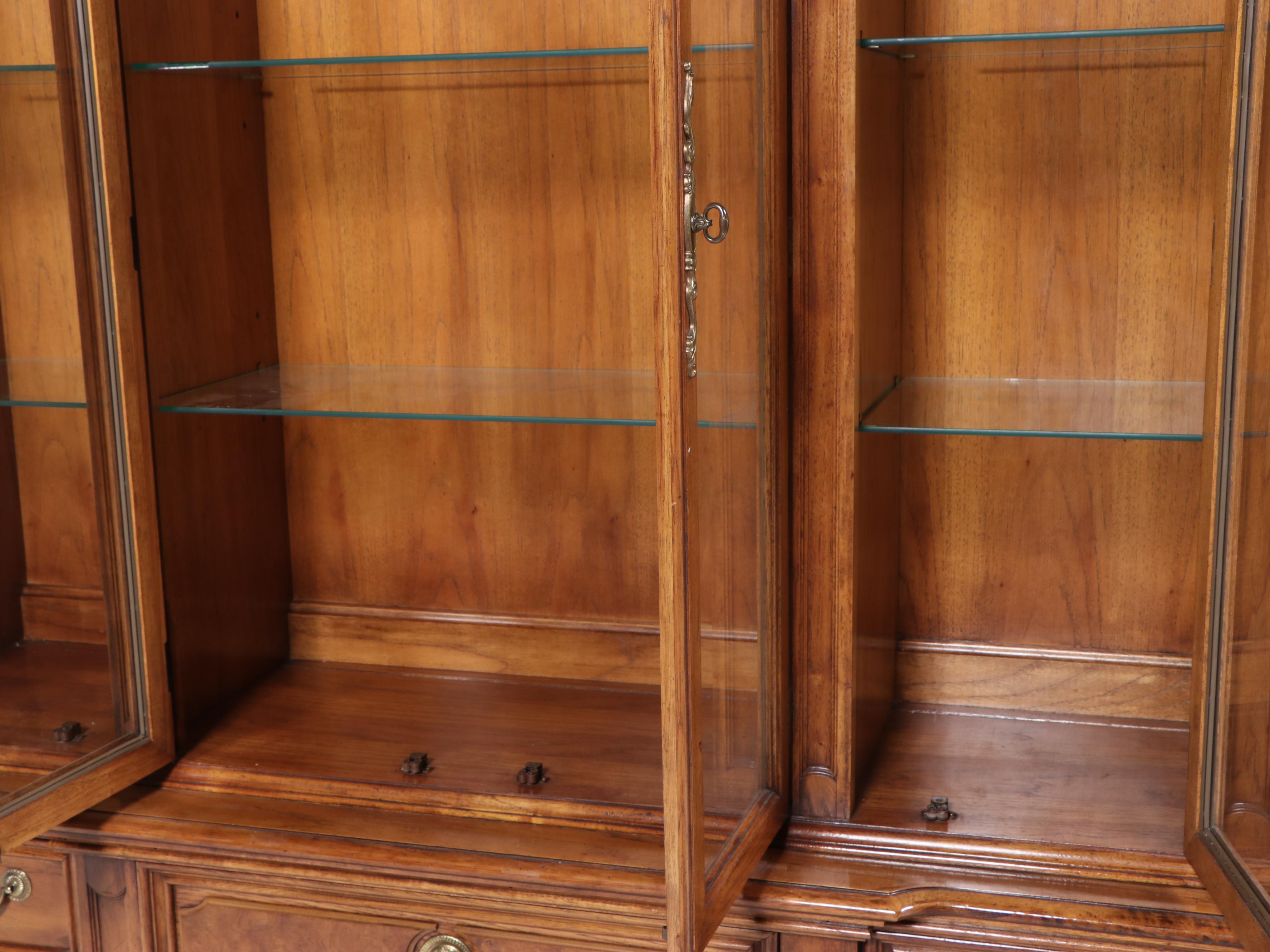 Thomasville Baroque Style Pecan China Cabinet, Late 20th Century