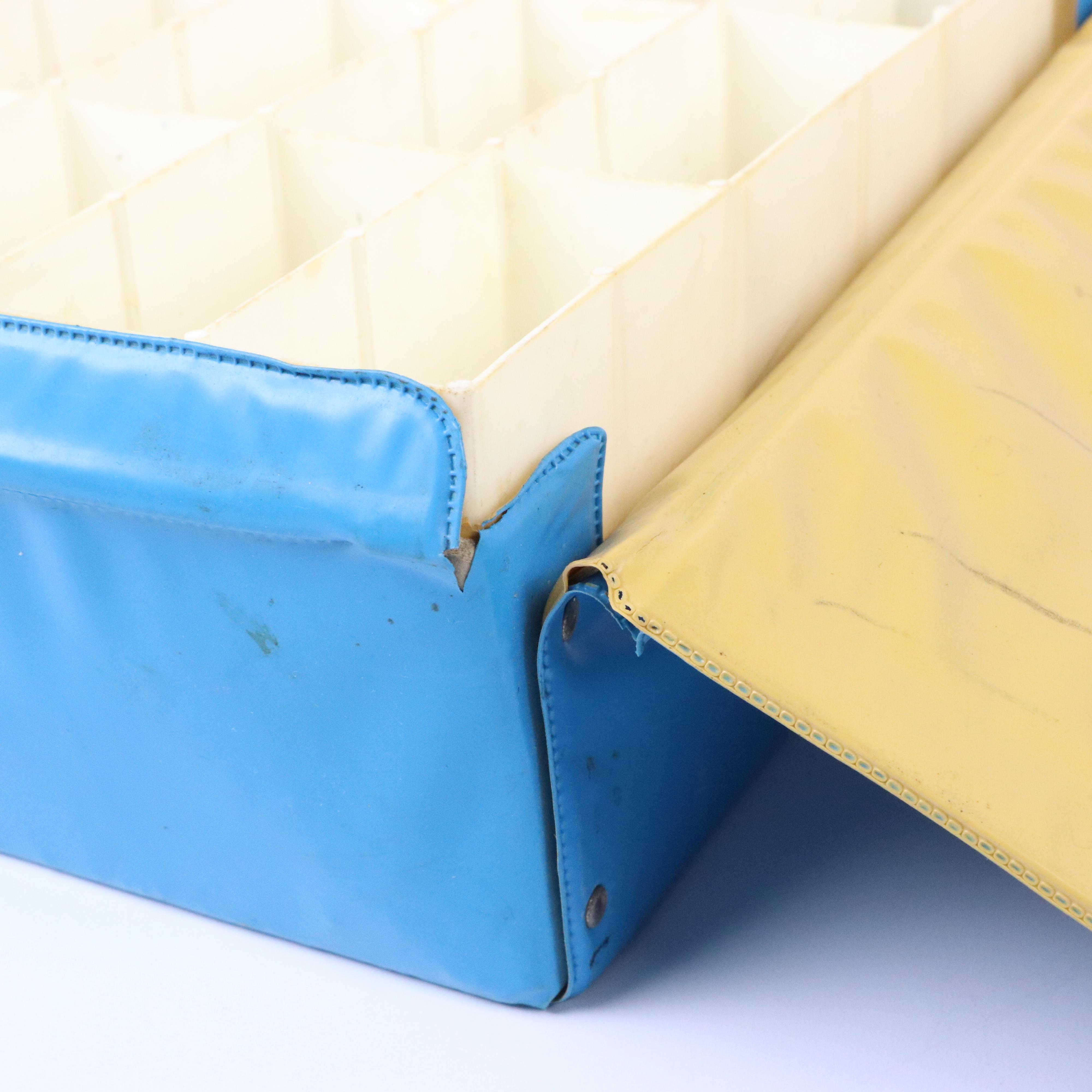 Hot Wheels Collector's Case with Redline Diecast Cars Including "Ferrari 321P"