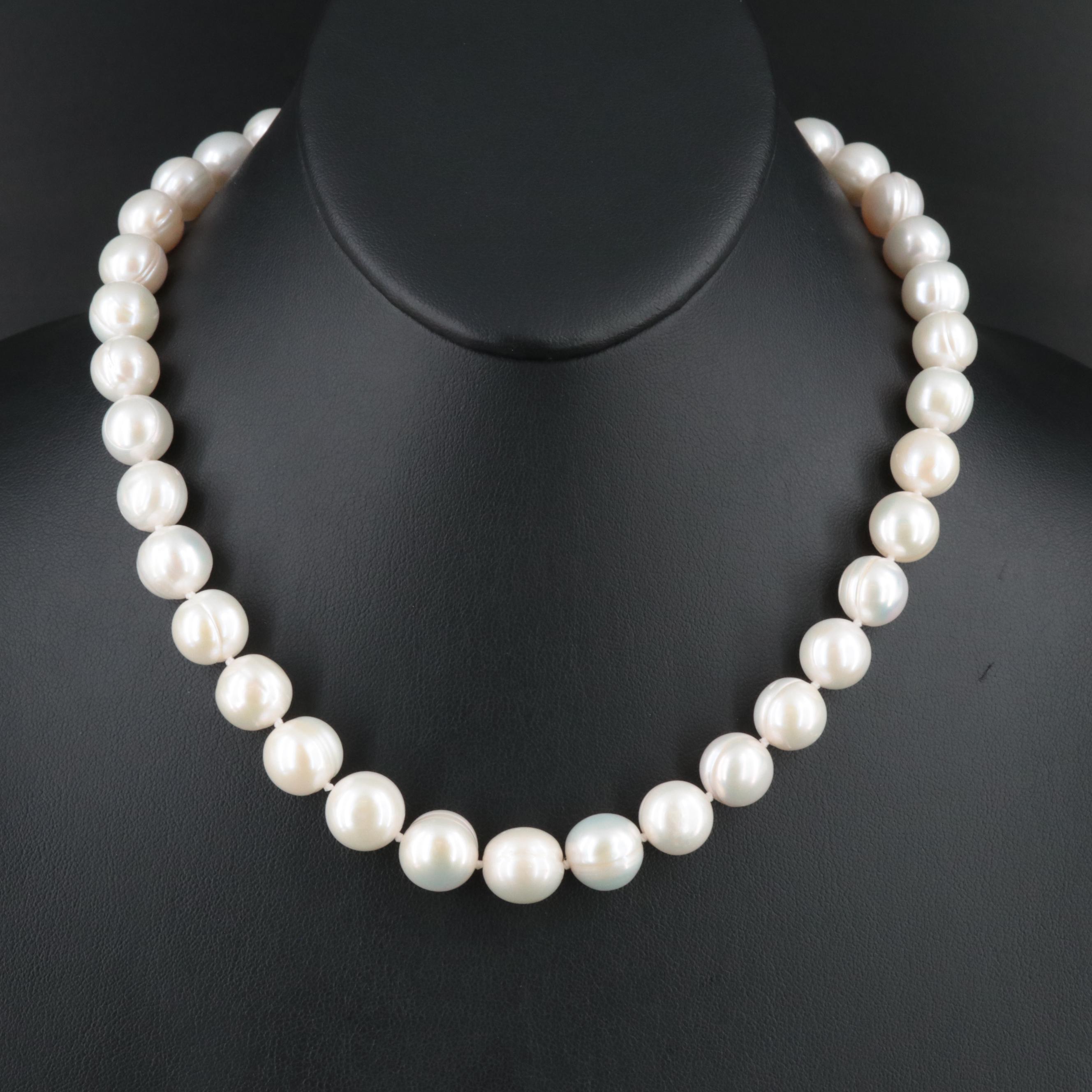 Pearl Necklace with 14K Clasp