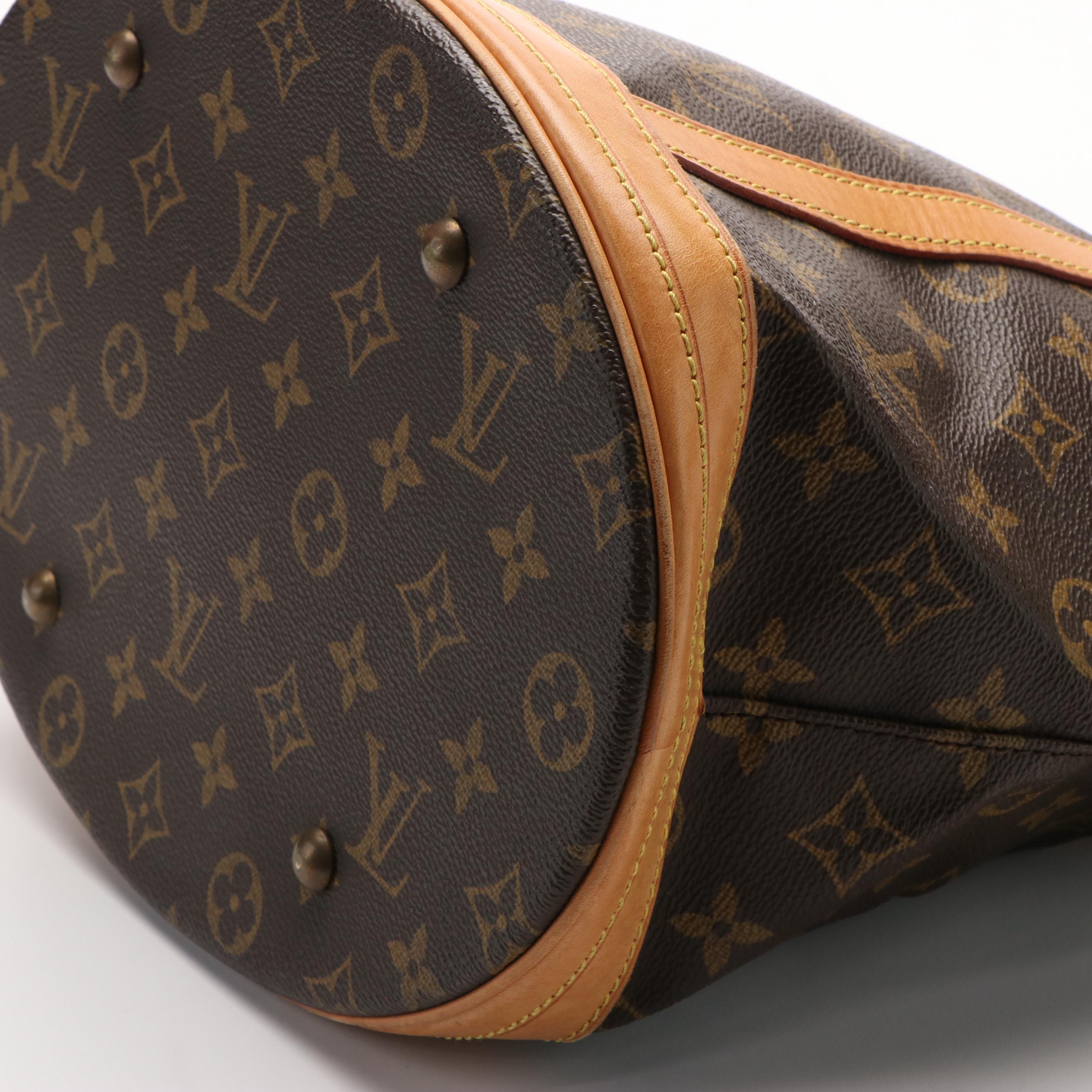 Louis Vuitton Bucket Bag GM in Monogram Coated Canvas and Vachetta Leather