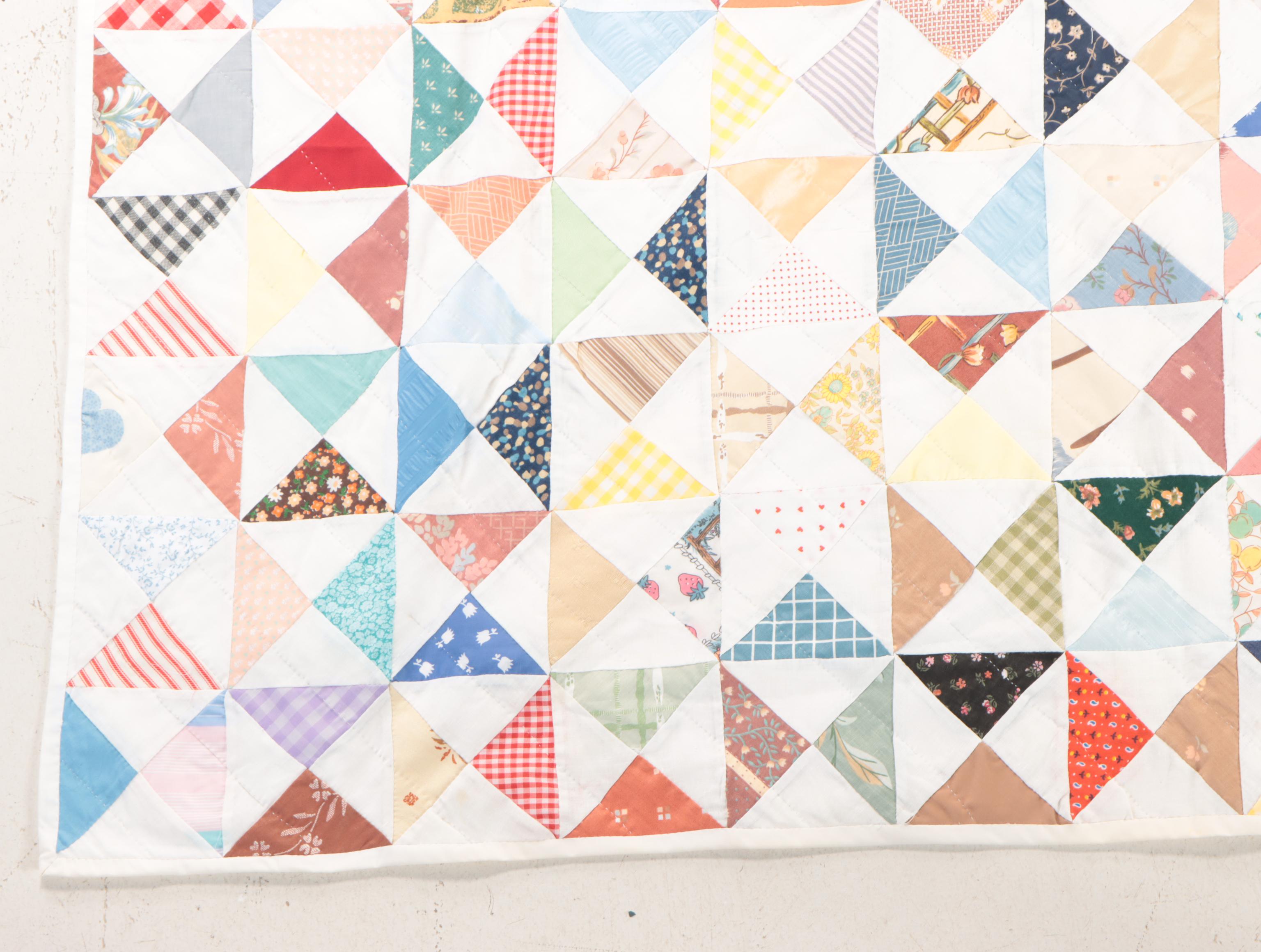 Handmade "Dresden Plate", "Nine Patch", and "Hourglass" Pieced Quilts, 20th C.