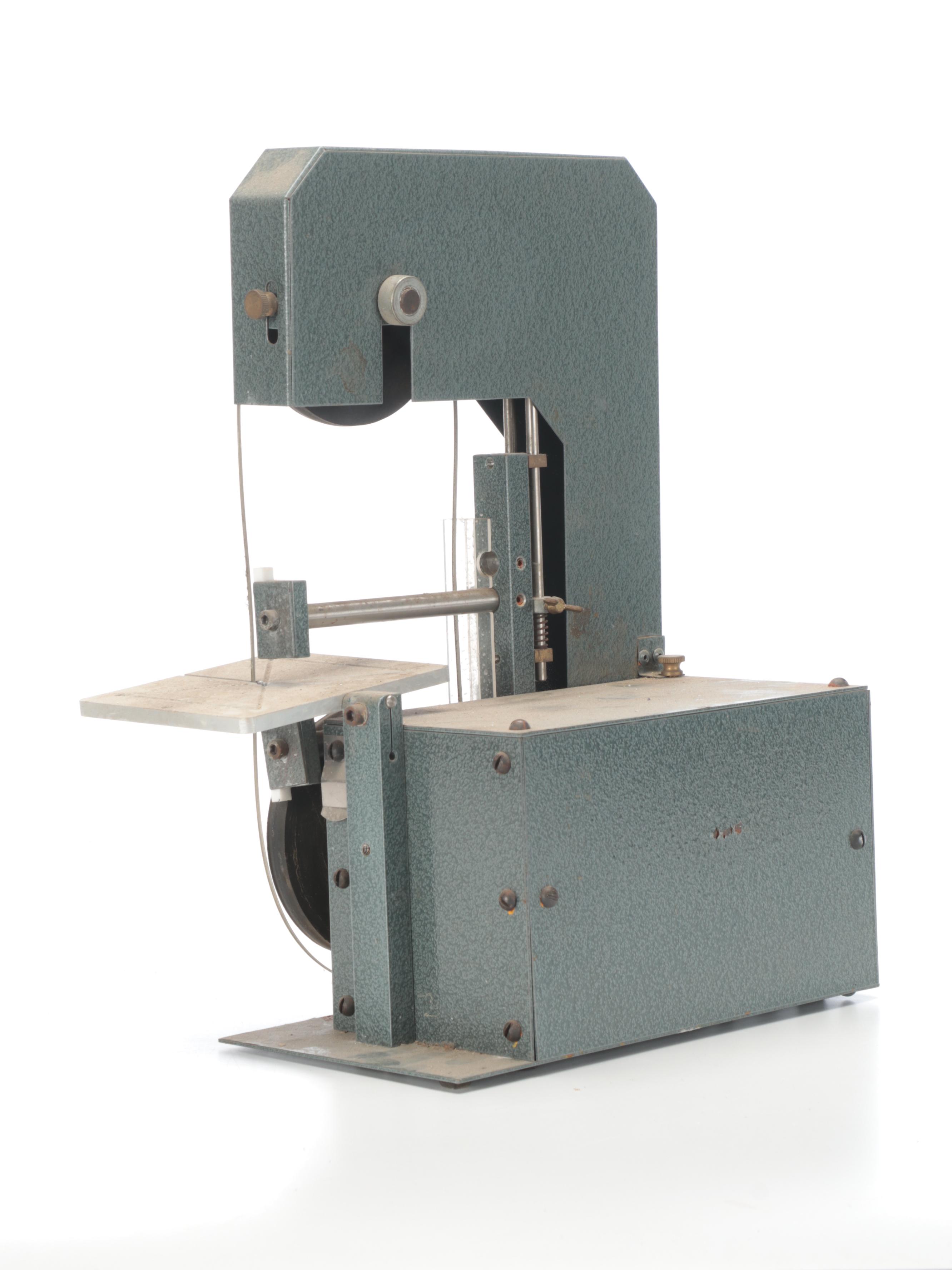 Central Machinery Model 33751 5" Band Saw