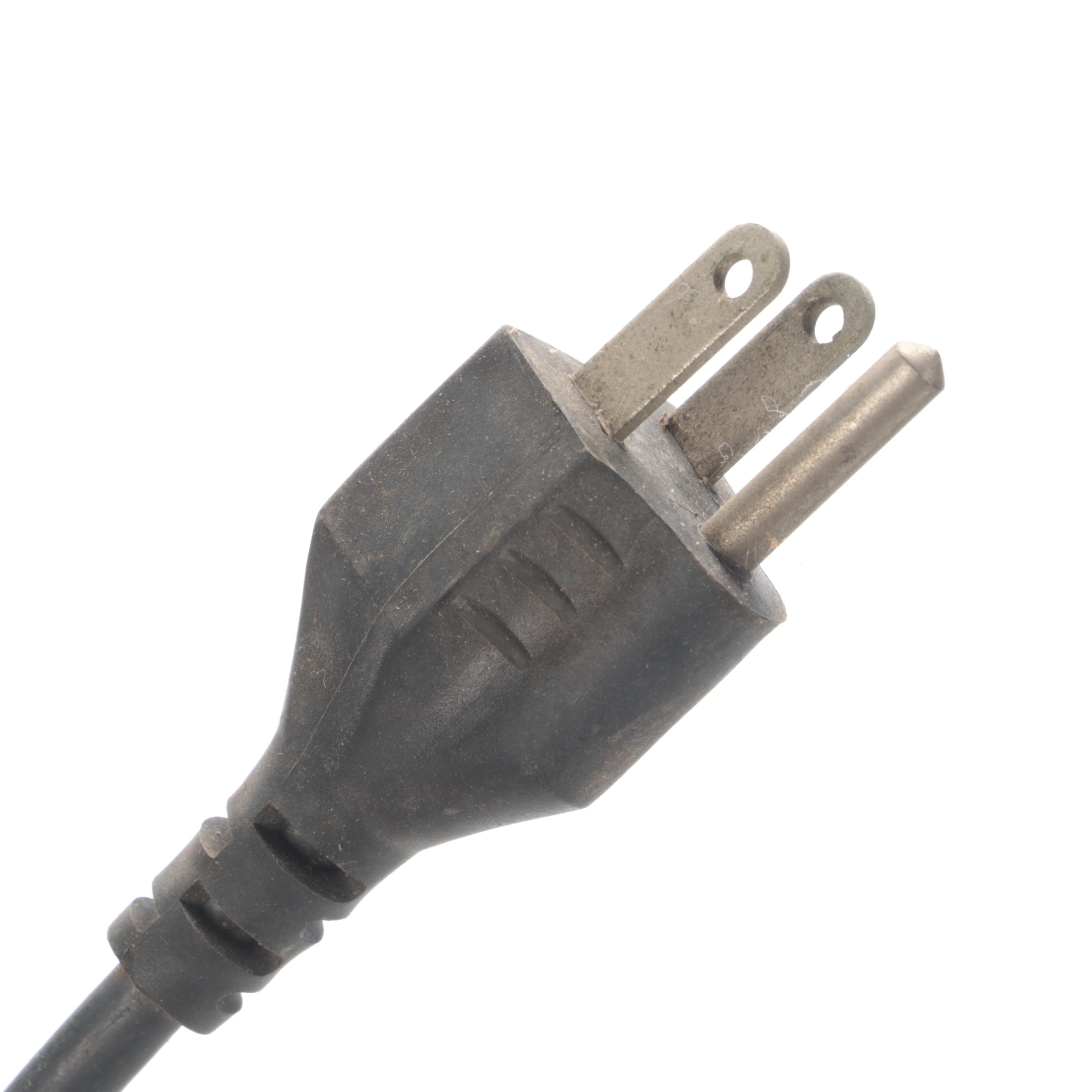 Central Machinery Model 33751 5" Band Saw