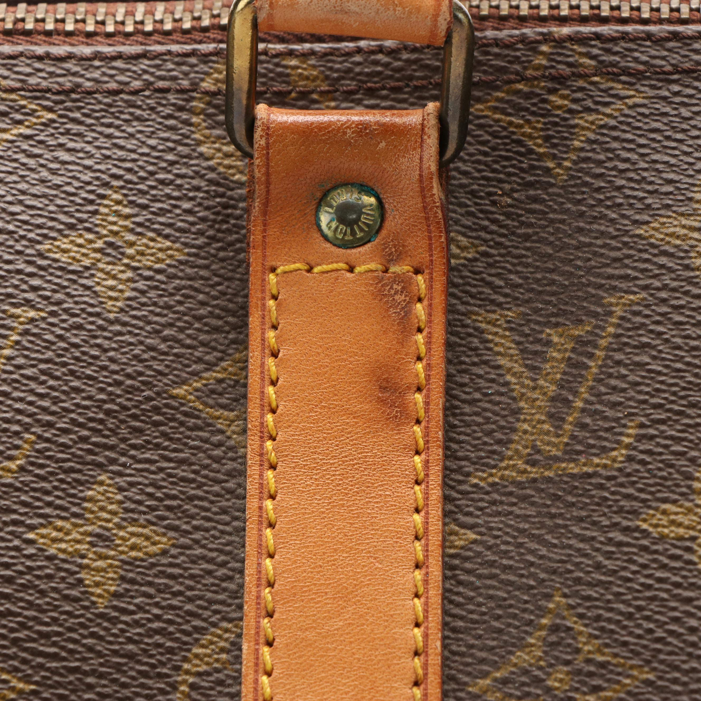 Louis Vuitton Keepall 50 Bag in Monogram Canvas
