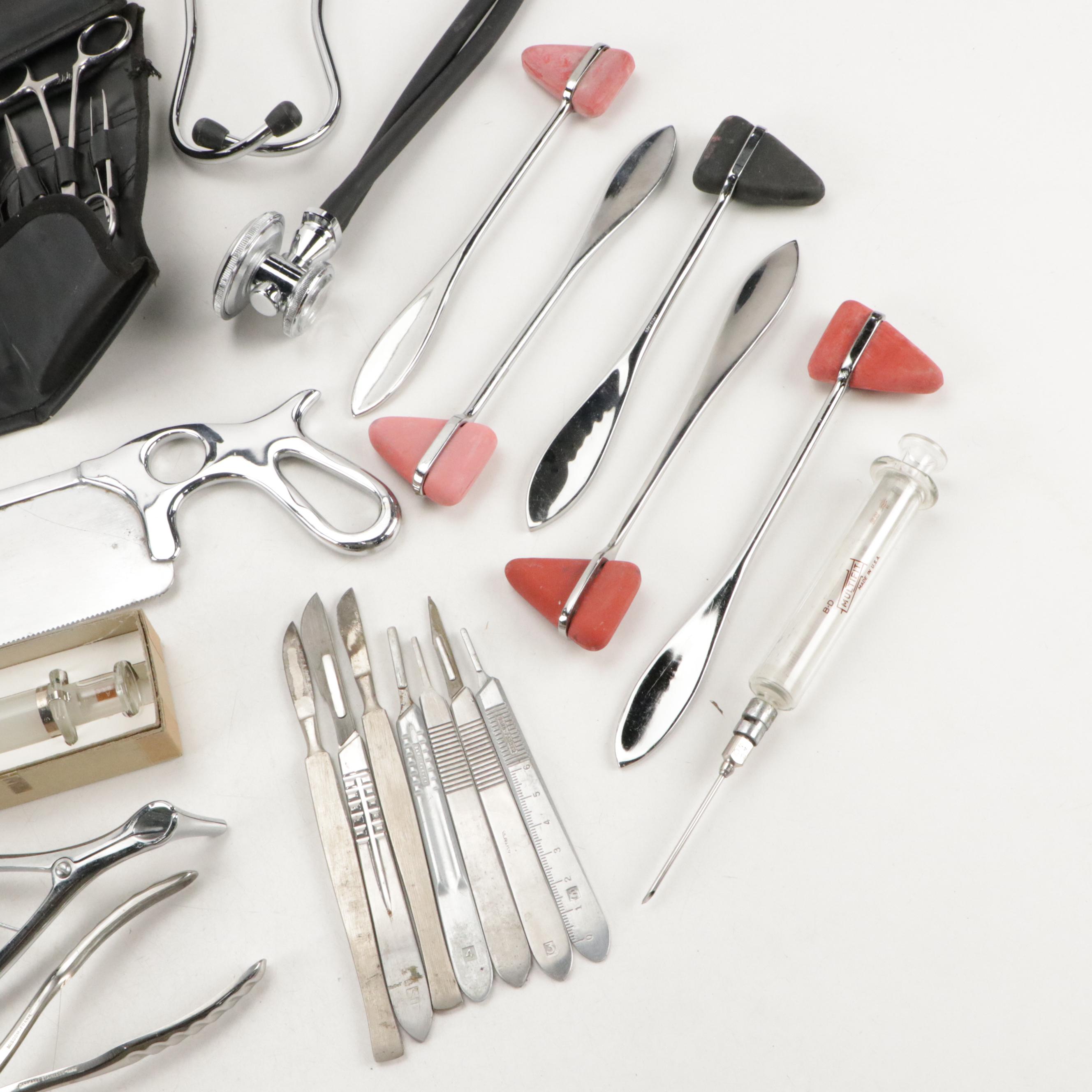 Surgeon's Field Kit With Stethoscopes, Sphygmomanometer, Nasal Speculums, More