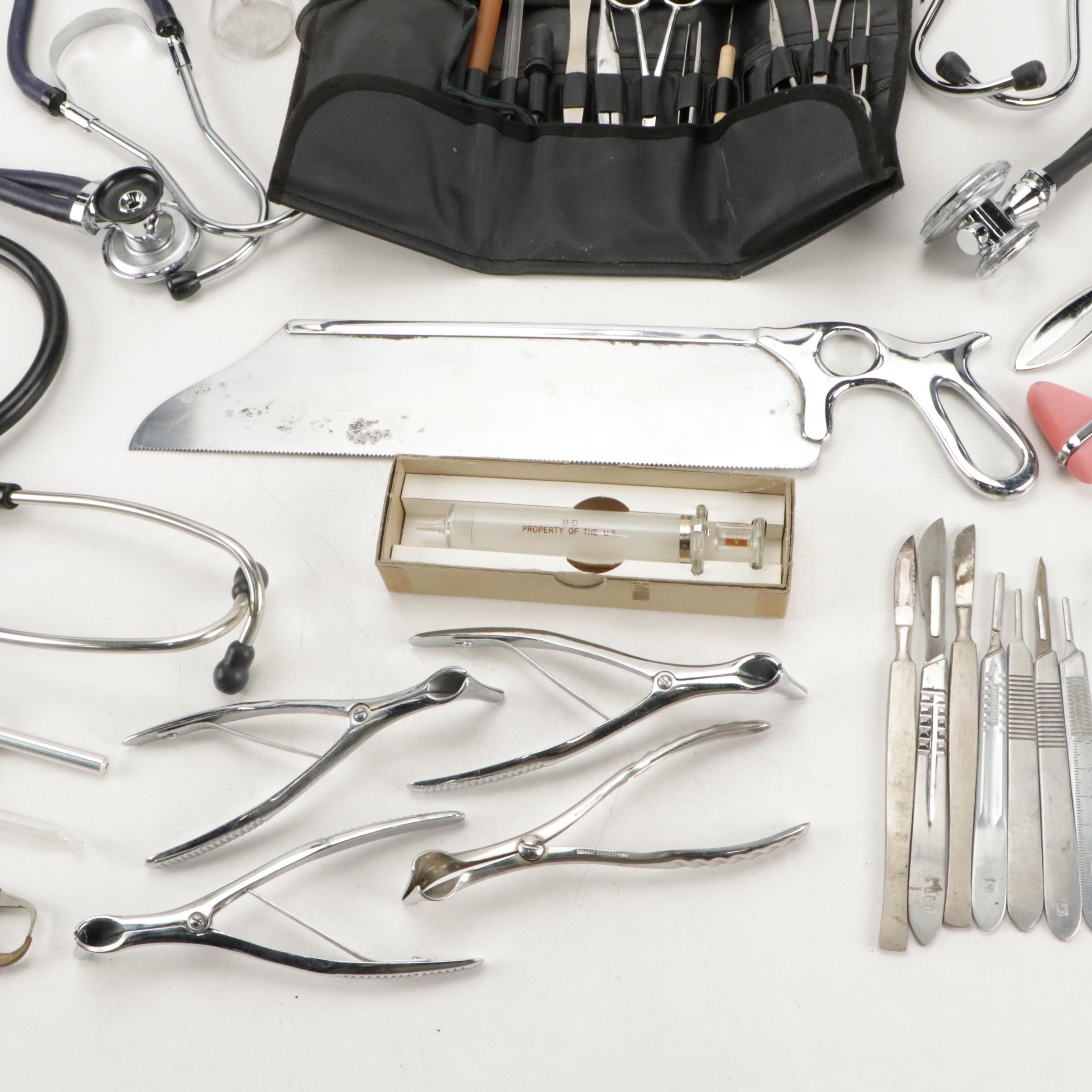 Surgeon's Field Kit With Stethoscopes, Sphygmomanometer, Nasal Speculums, More