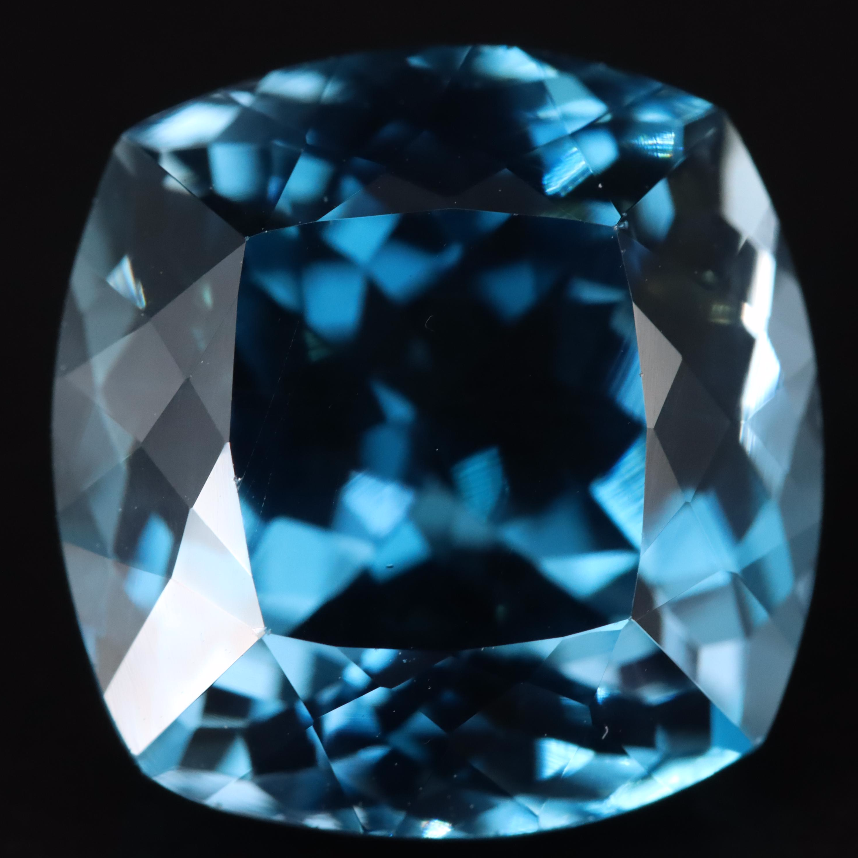 Loose 21.48 CT London Blue Topaz