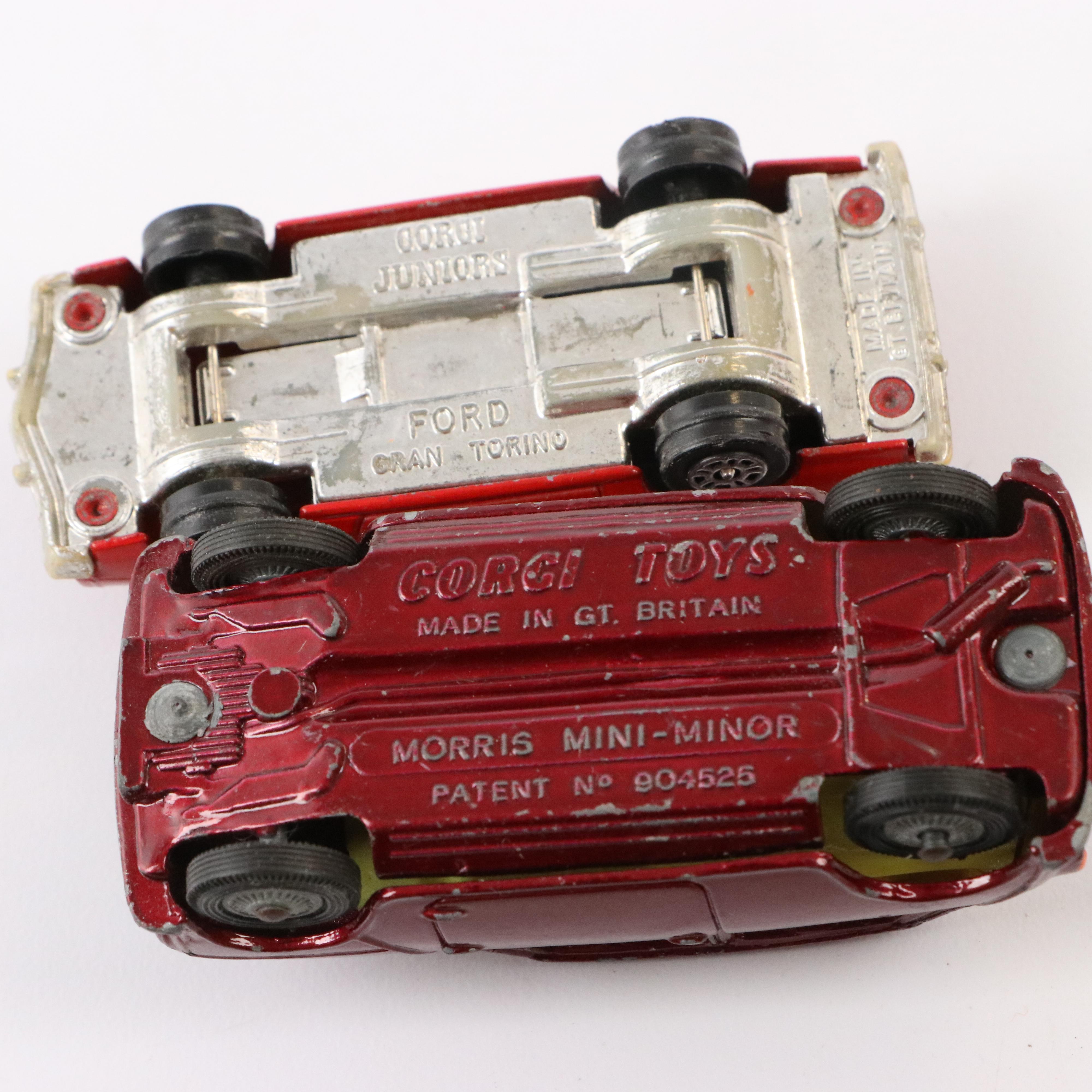 Corgi The Beatles Magical Mystery Tour Bus, Diecast Vehicles, and Carry Cases