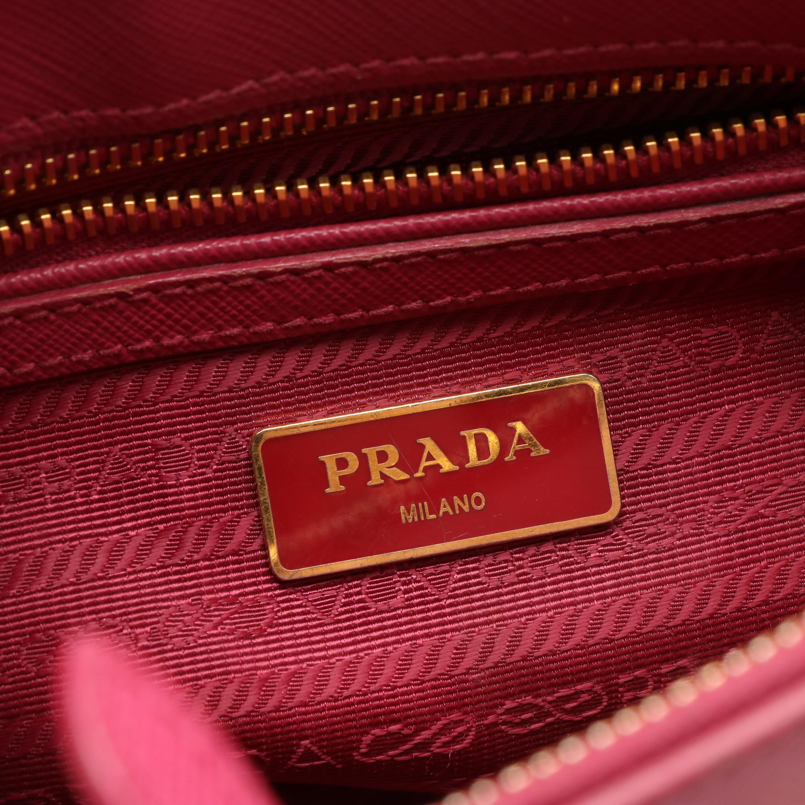 Prada  Galleria Medium Peonia Saffiano Lux Double Zip Tote w/ Strap