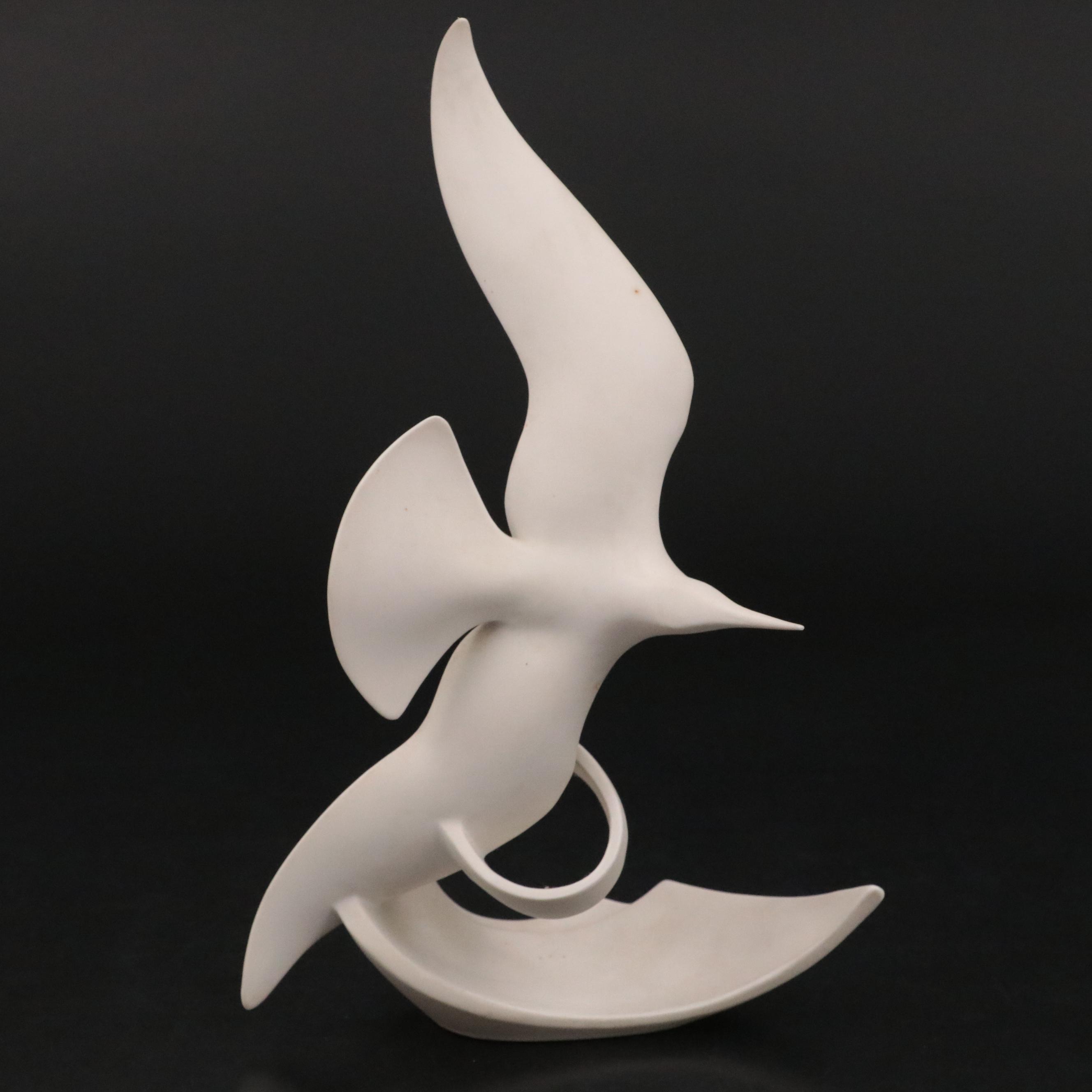 Lorenz Hutschen Reuther Matte Porcelain Seagull Figurine