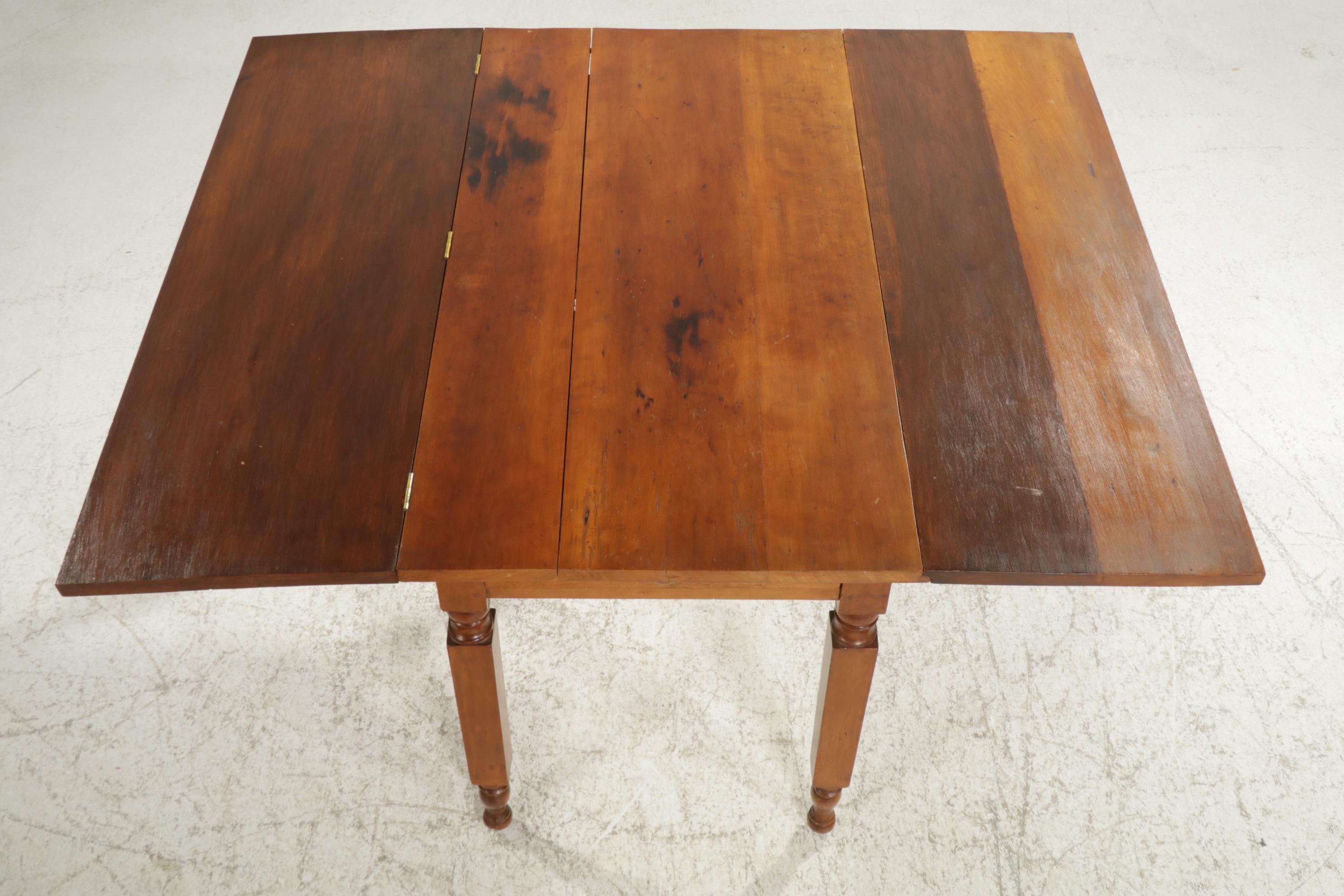 American Primitive Cherry Drop-Leaf Dining Table, 19th Century and Adapted