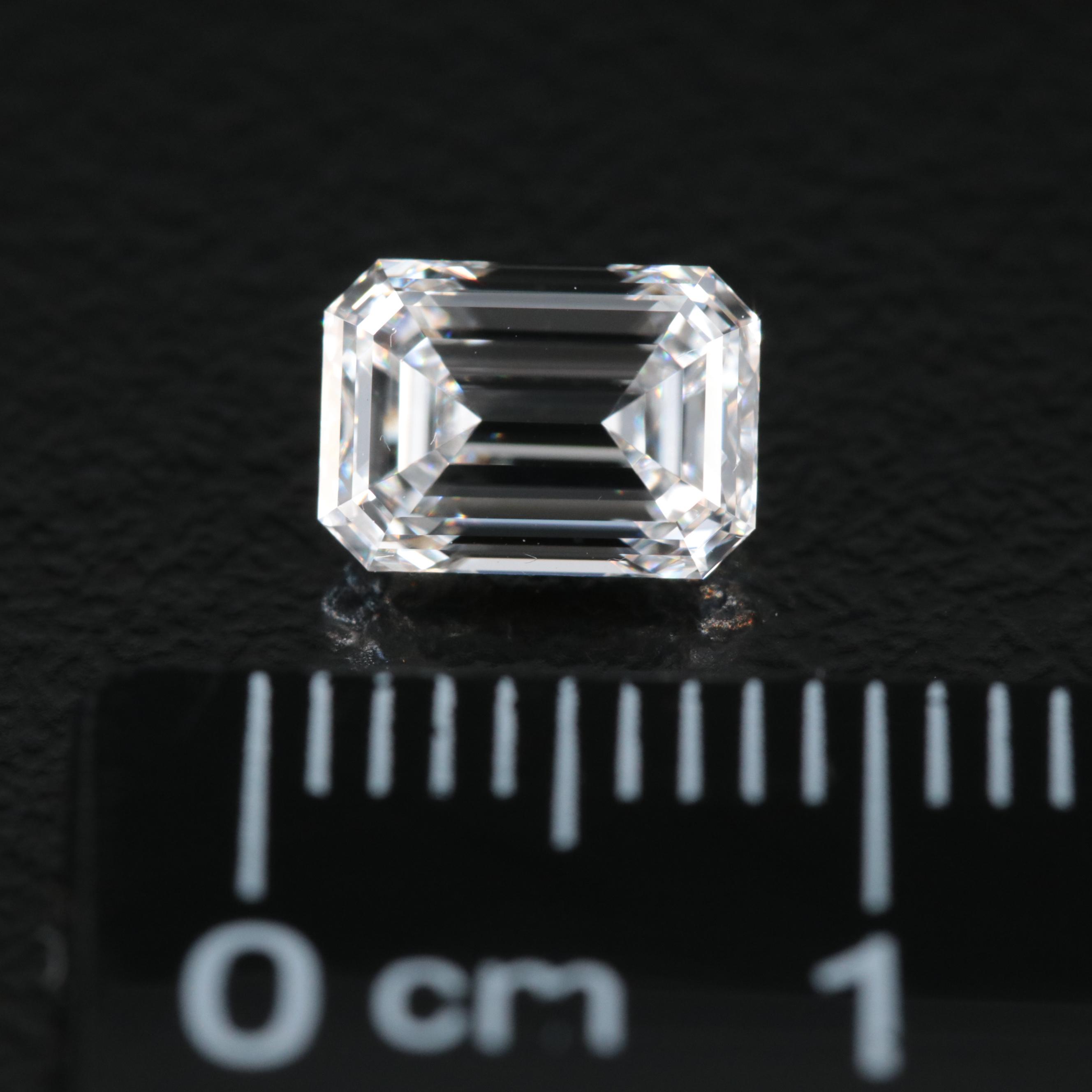 Loose 1.31 CT Lab Grown Diamond with IGI Report