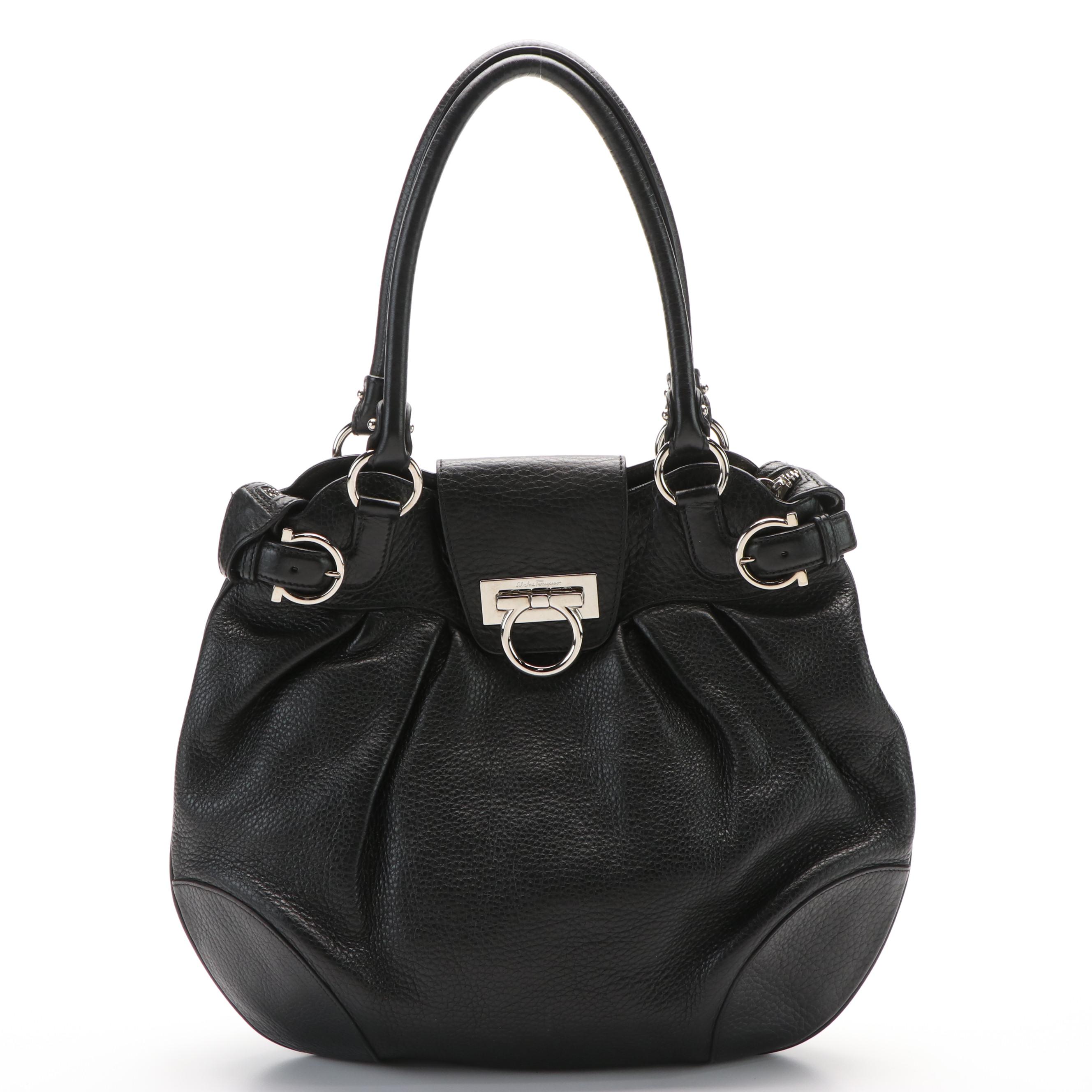 Salvatore Ferragamo Shoulder Bag in Black Leather