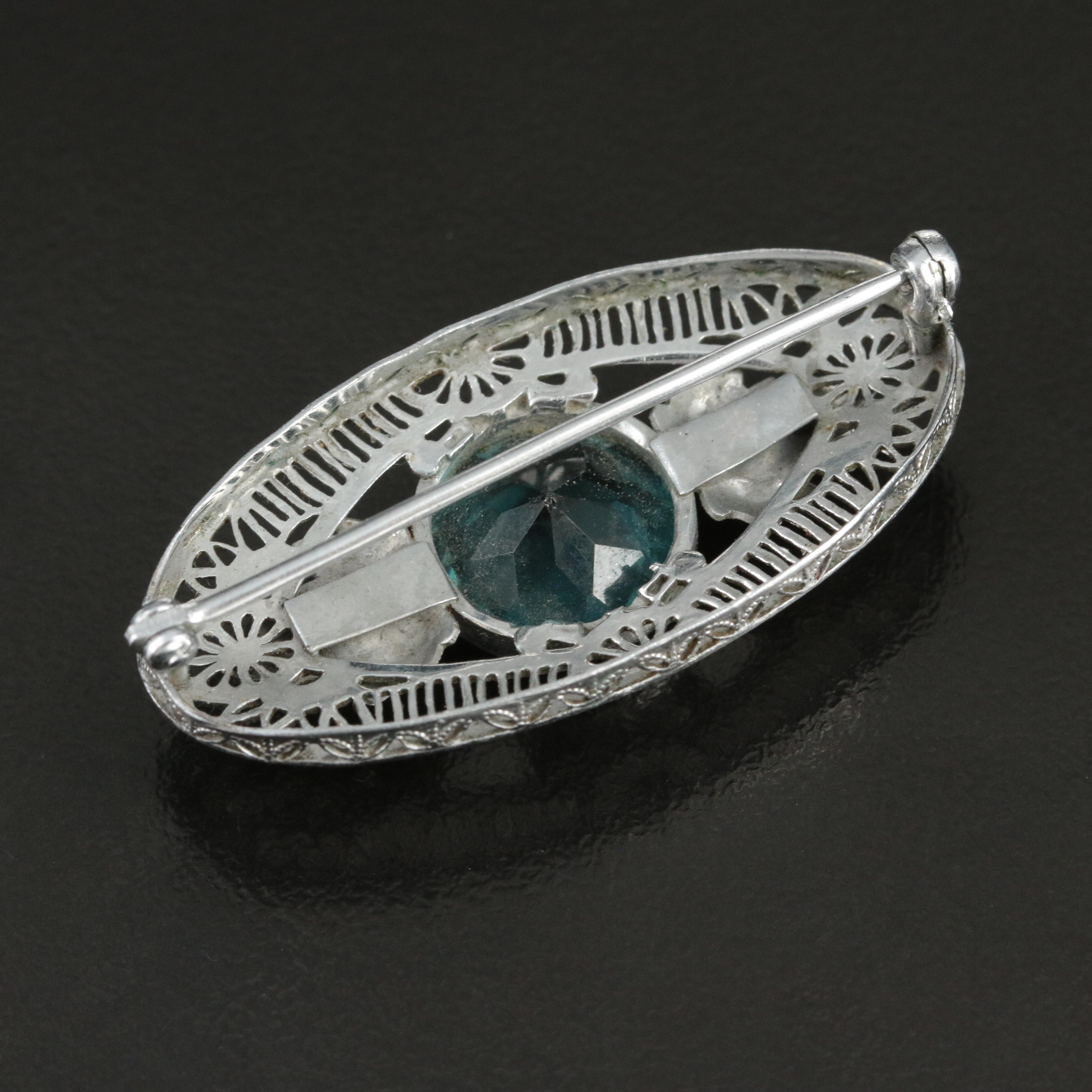 Vintage Oval Filigree Brooch