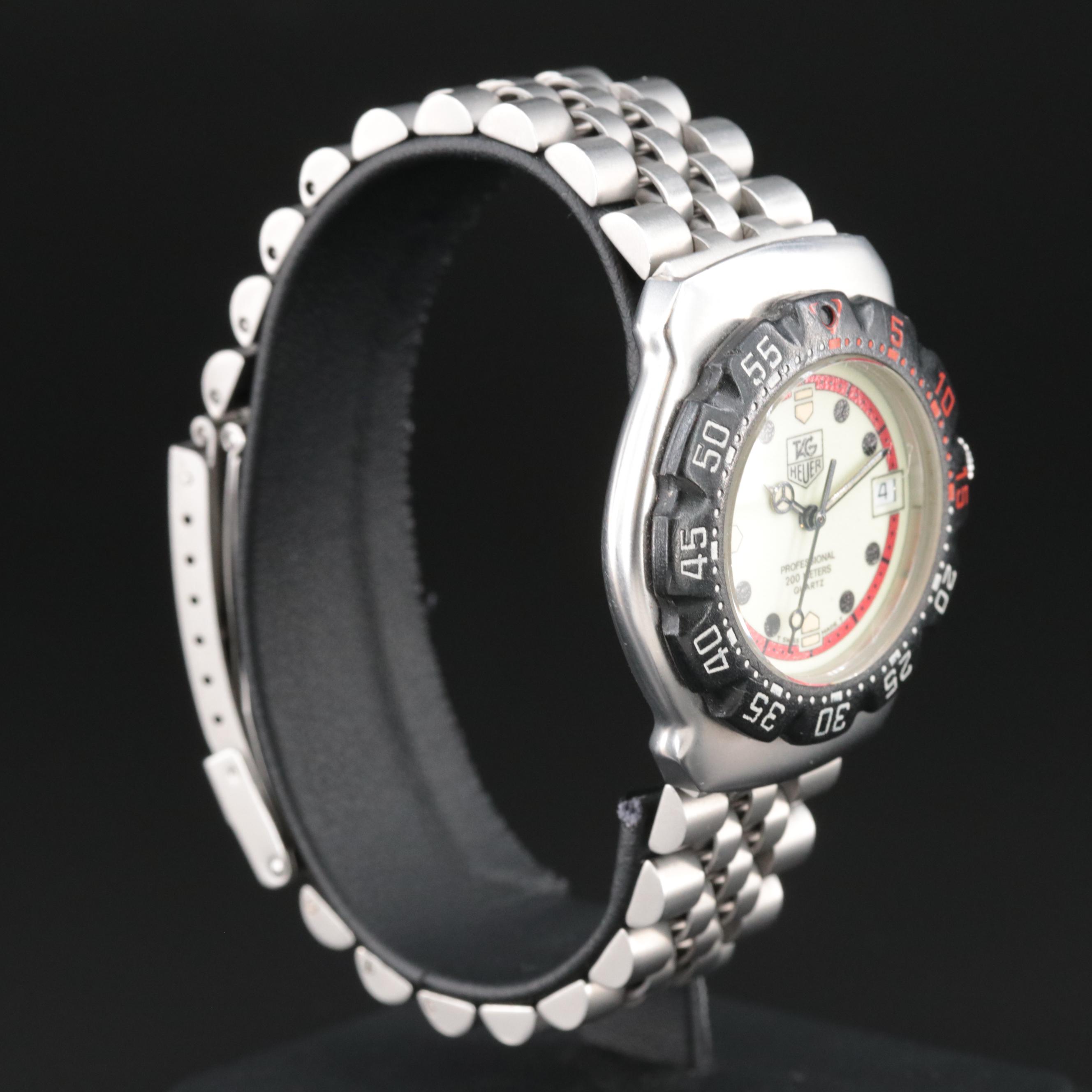 TAG Heuer Formula 1 Professional 200 Meters Watch