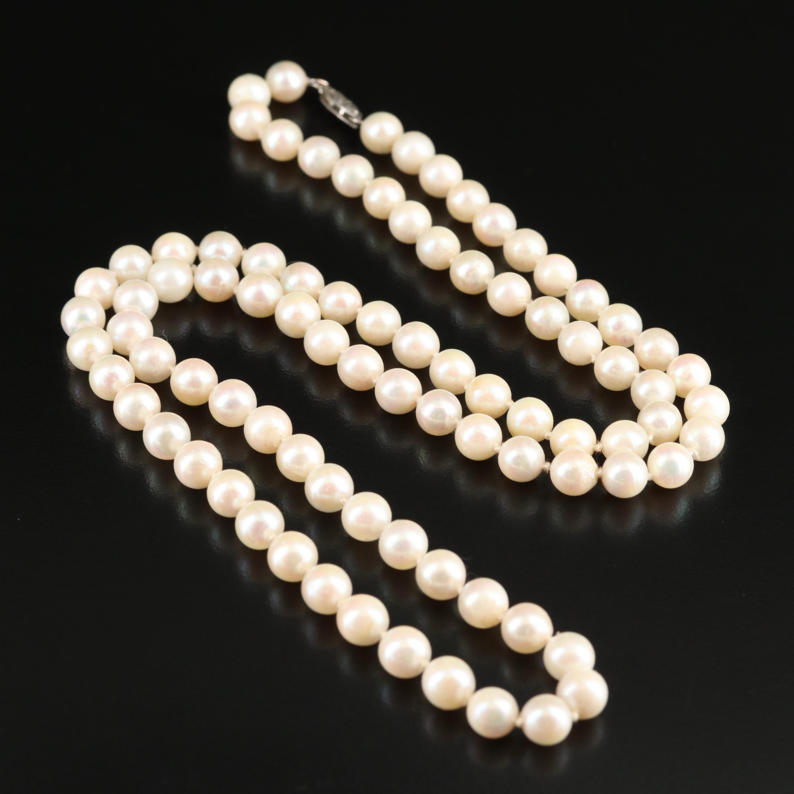Pearl Necklace with 14K Clasp
