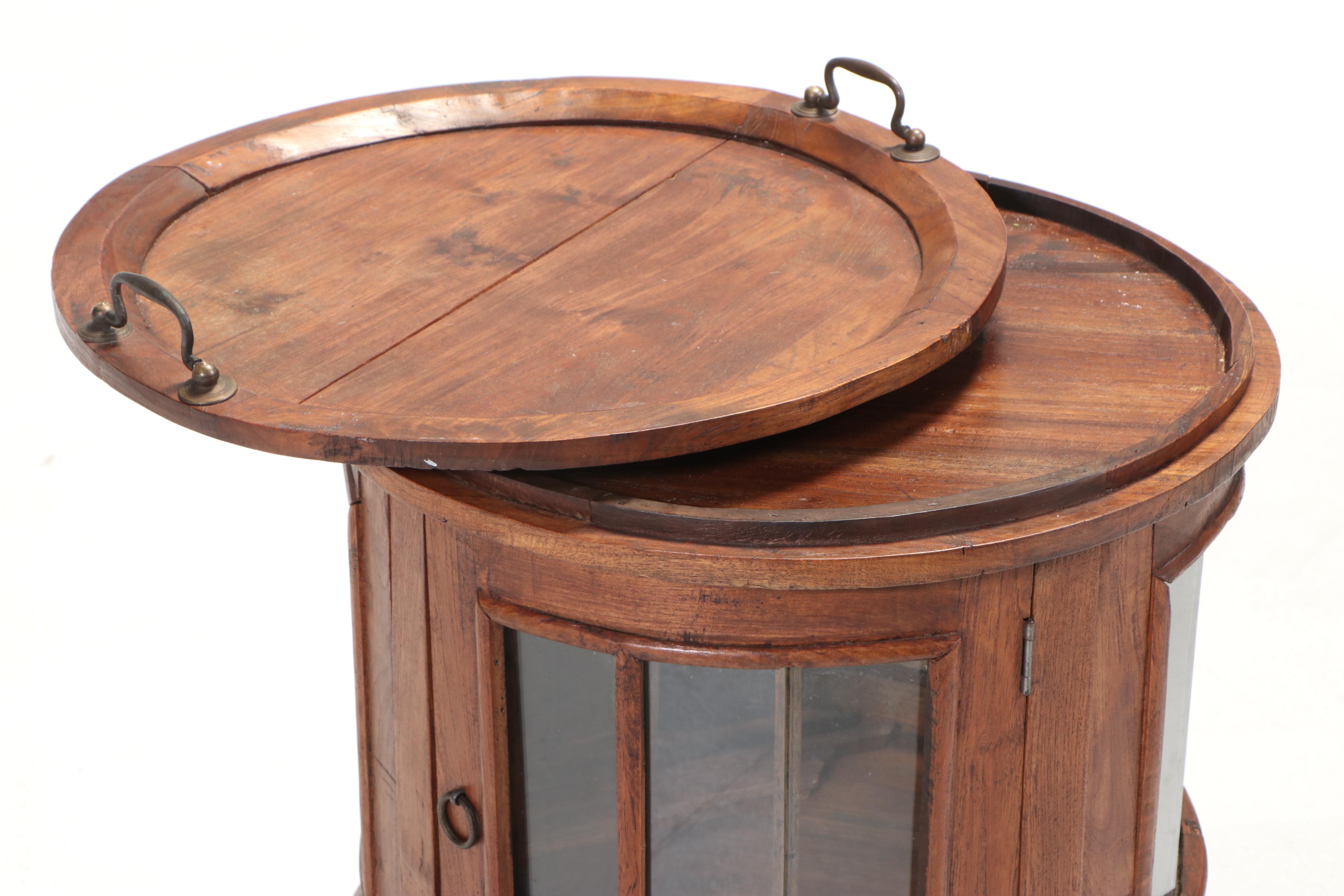 Louis XV Style Hardwood Tray-Top Vitrine Side Table, Late 20th Century