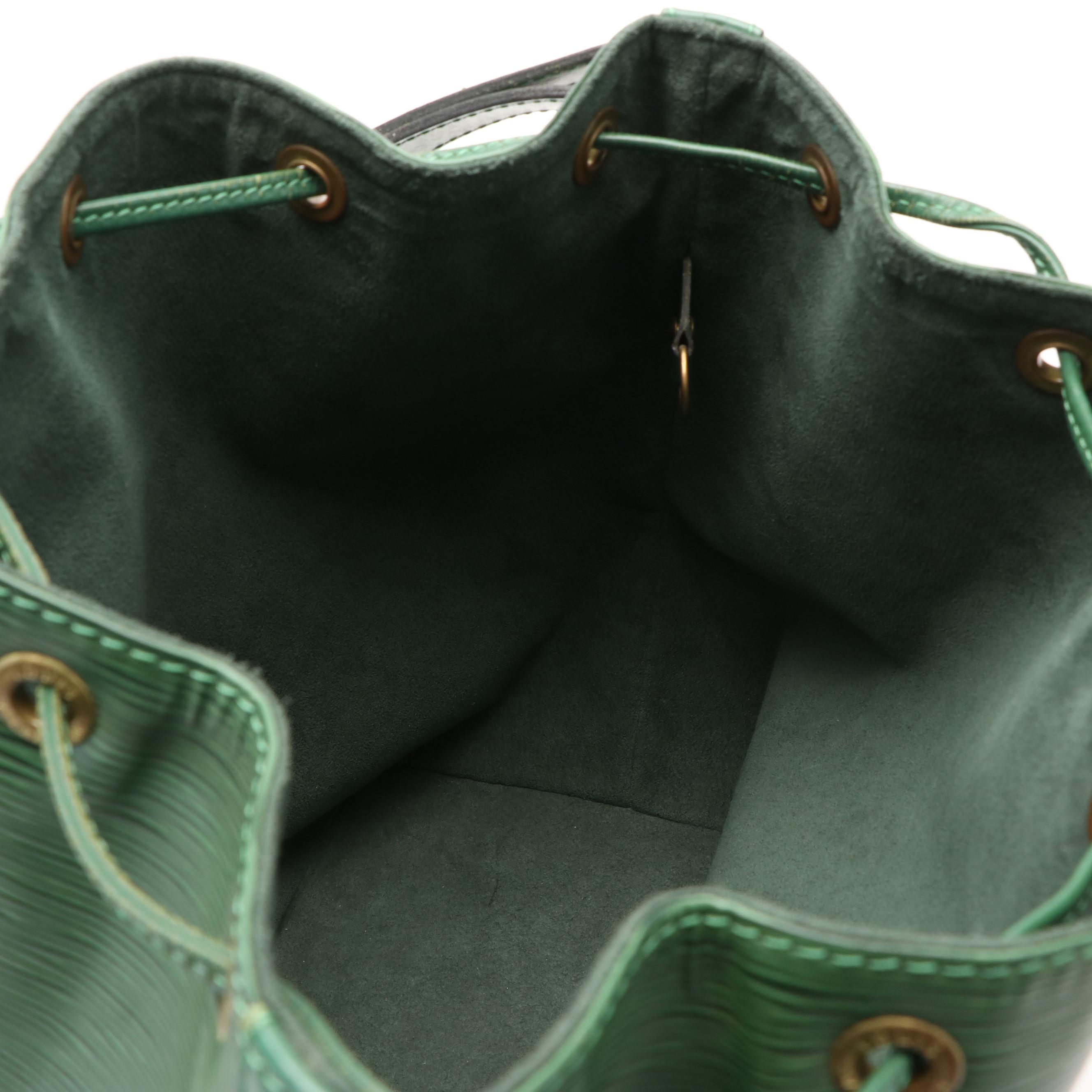 Louis Vuitton Borneo Green Epi Leather Petit Noe Shoulder Bag