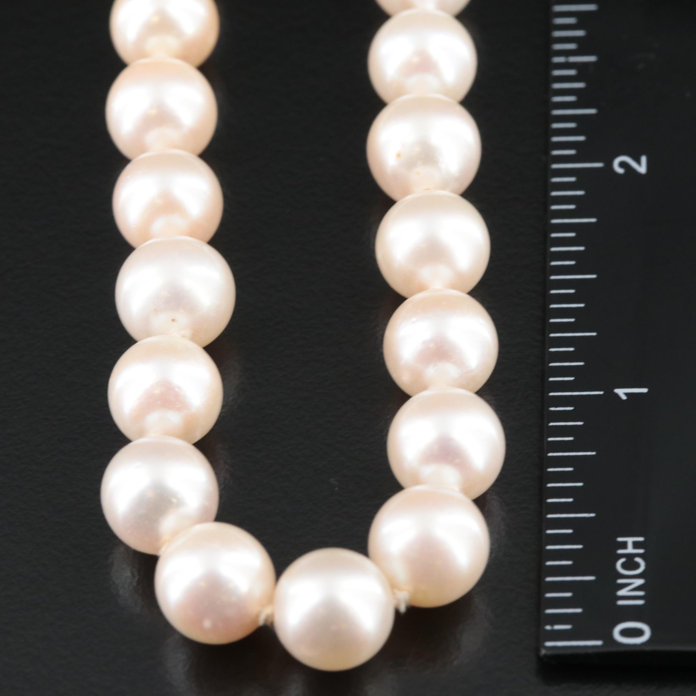 Pearl Necklace with 14K Clasp