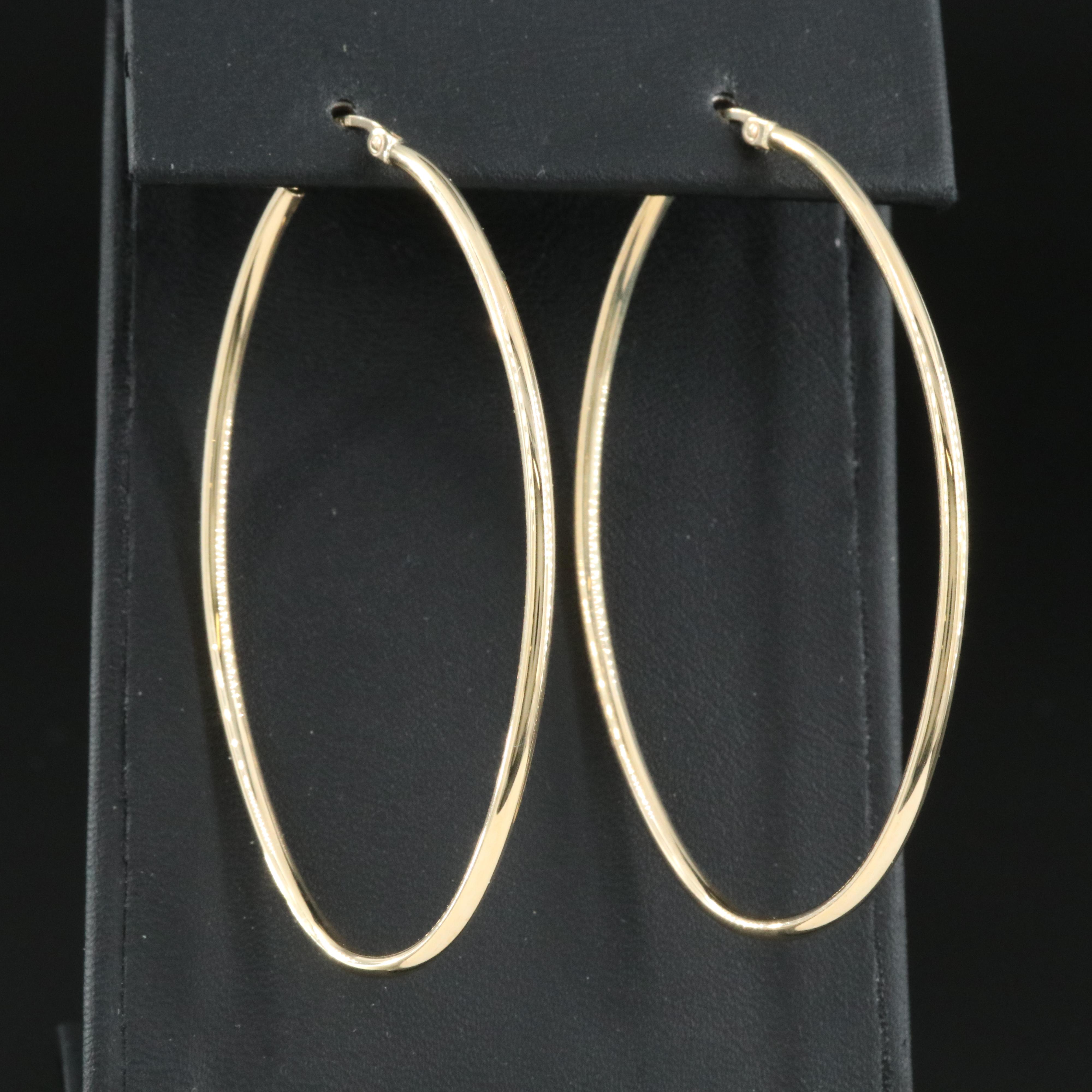 14K Oval Hoop Earrings