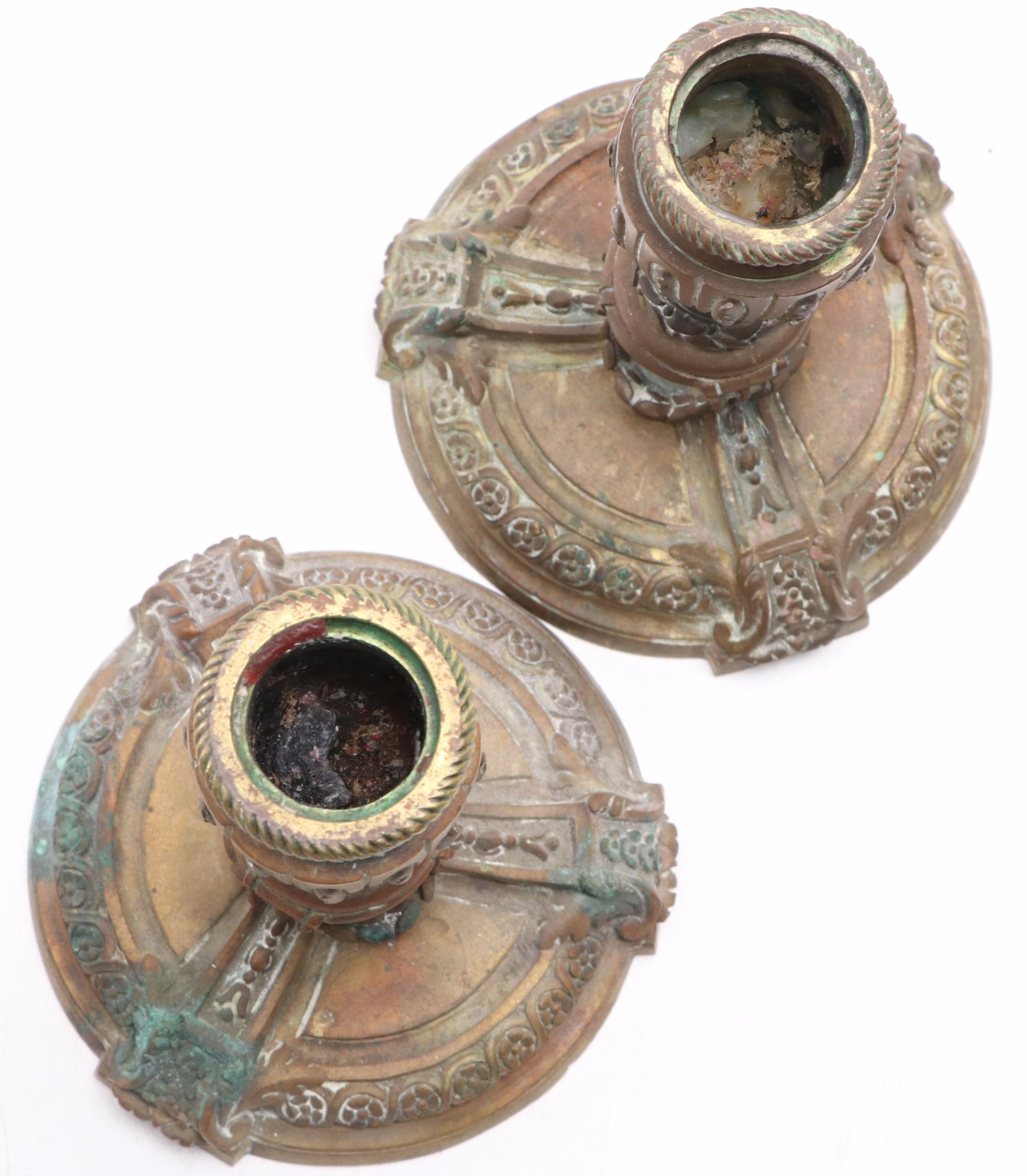 French Bathing Venus Sculpture after Leveque with Other Candlesticks