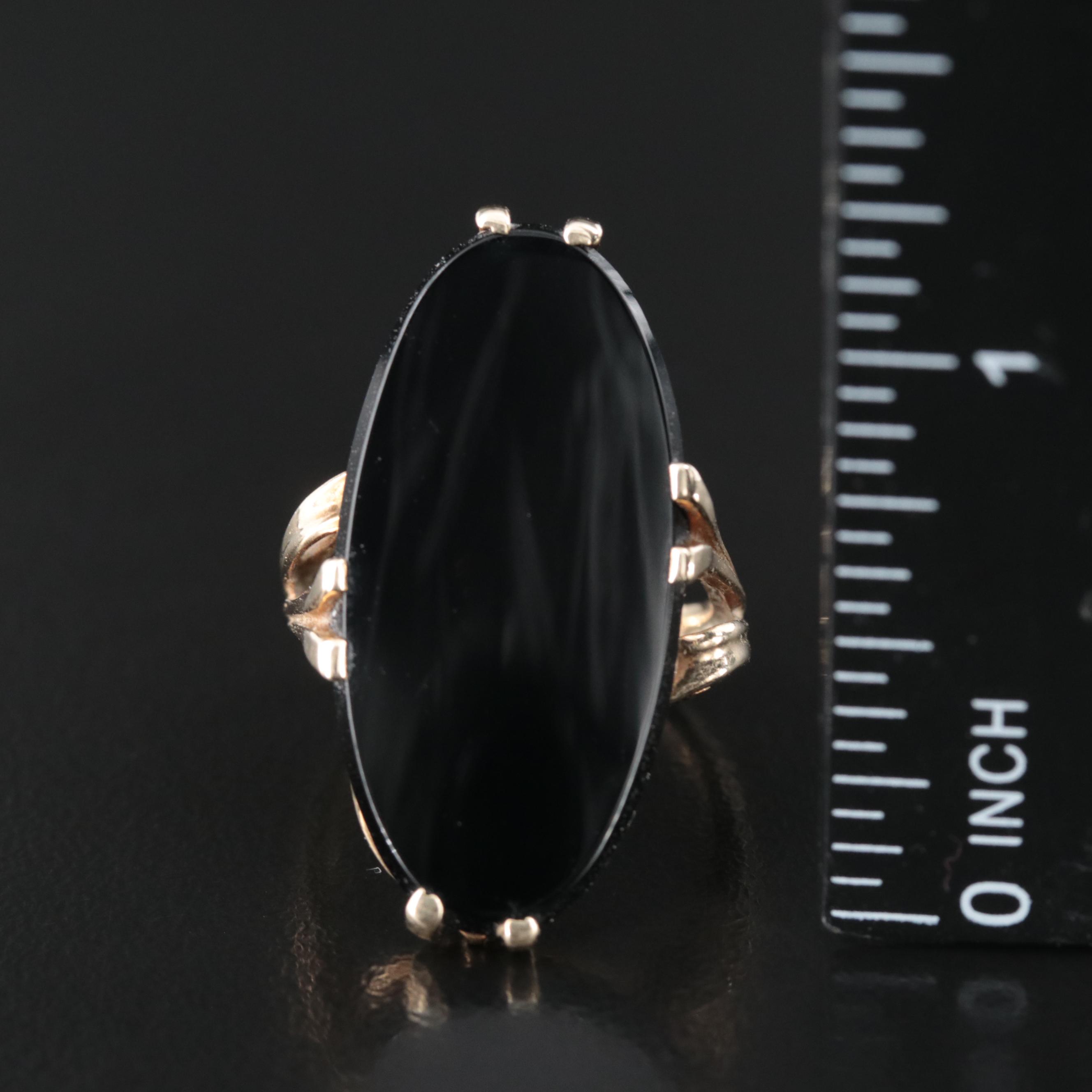 10K Black Onyx Solitaire Ring