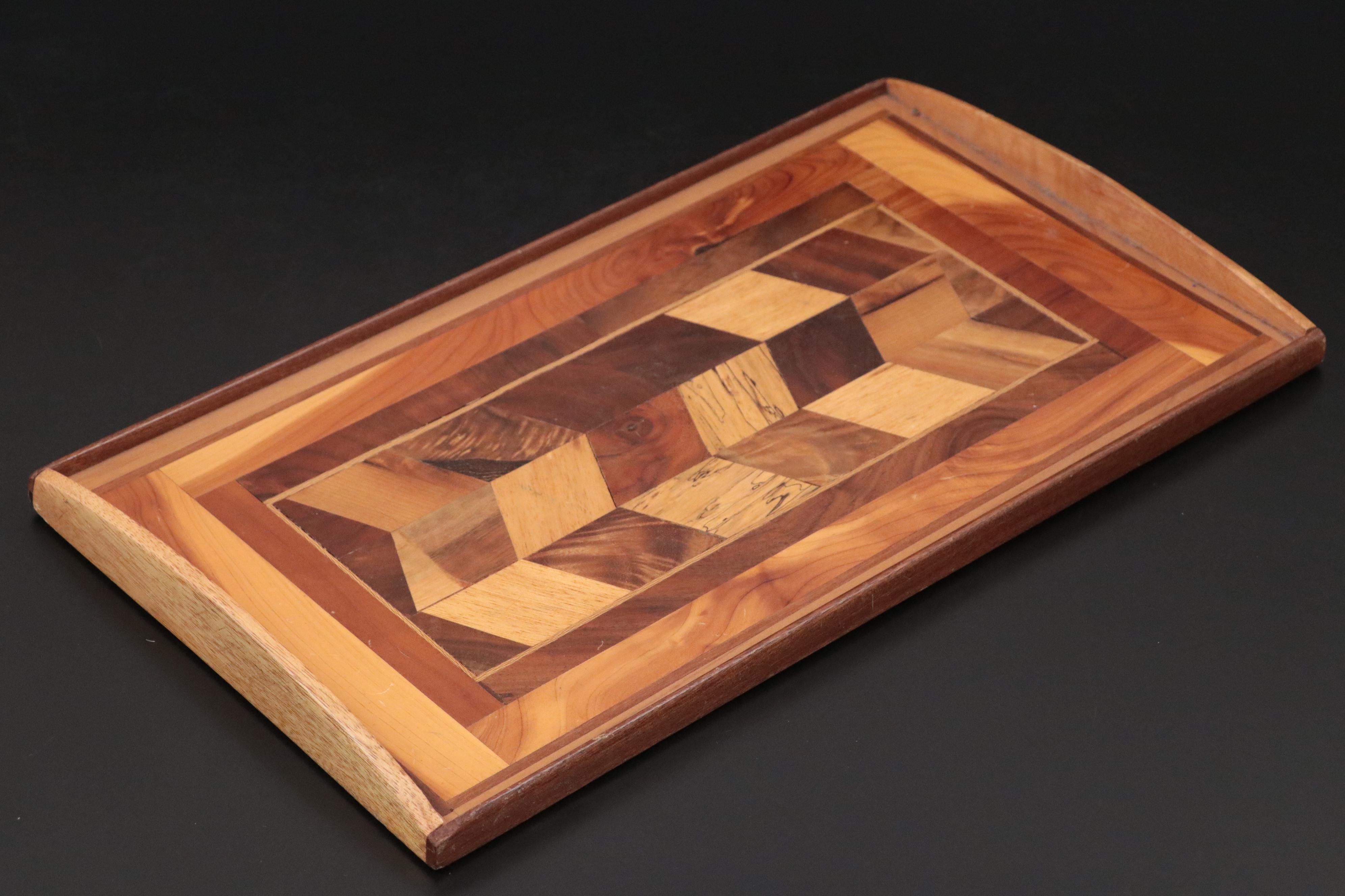 Frosted Glass Drinking Horns, Steel Short Sword, and More