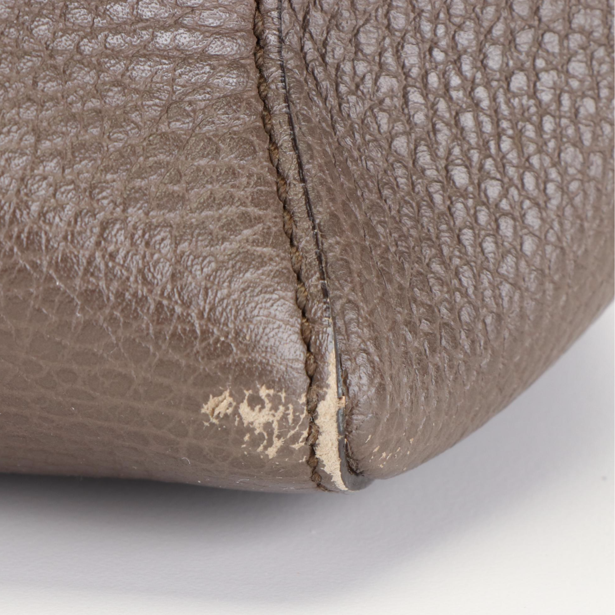 Gucci Swing Tote in Brown Grained Leather