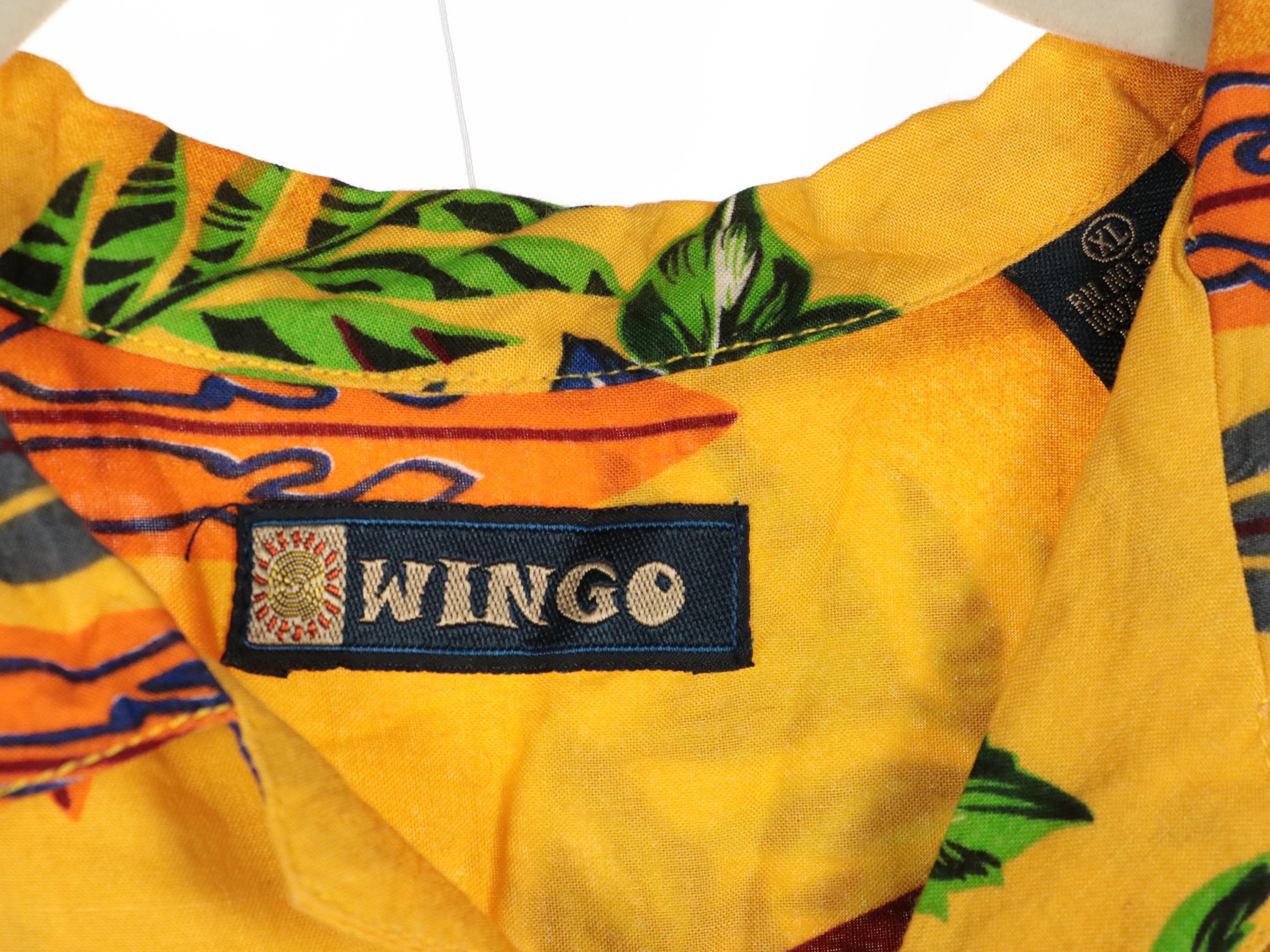 Men's Printed Button-Up Shirts