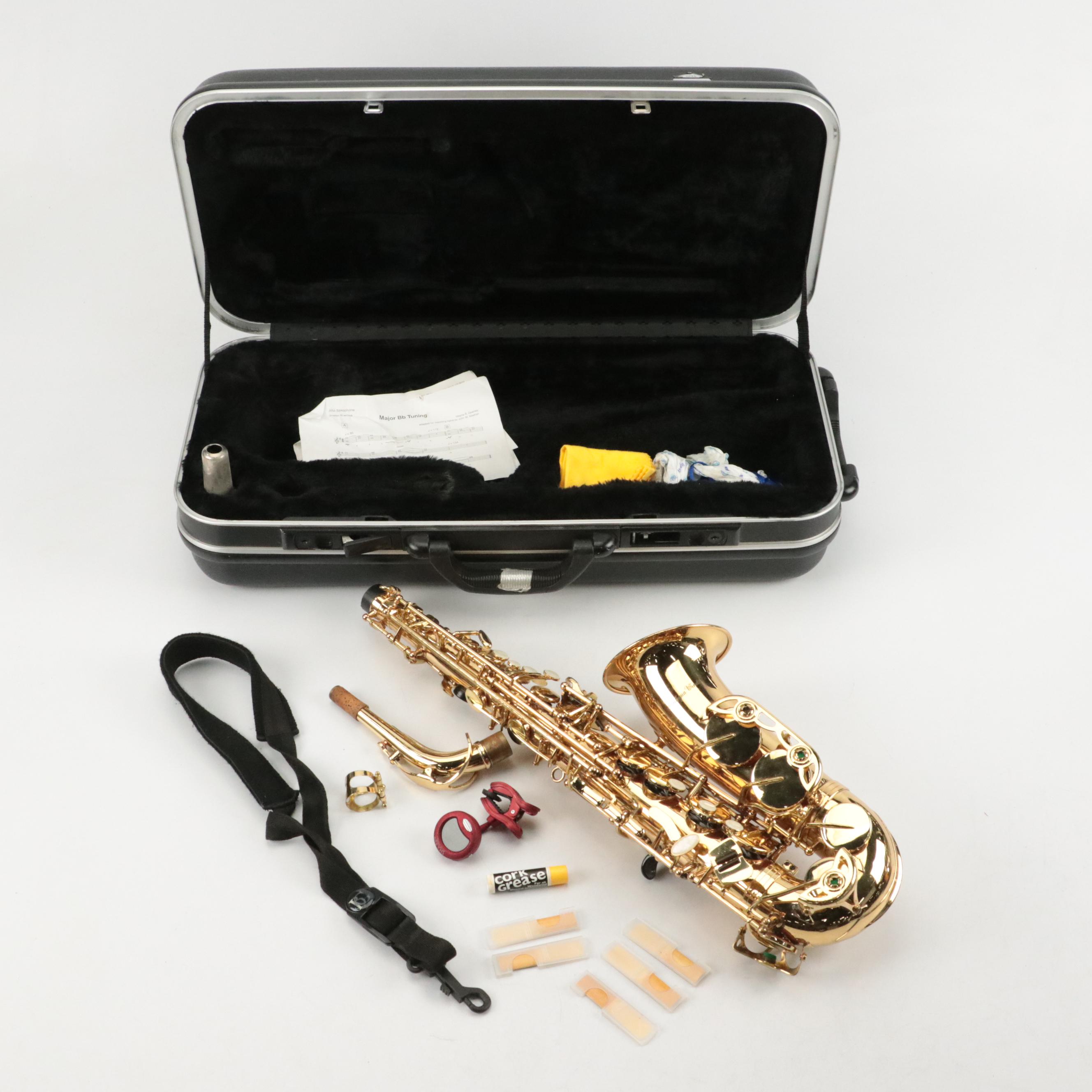 Antigua Winds Lacquered Brass Professional Alto Saxophone in Hardside Case
