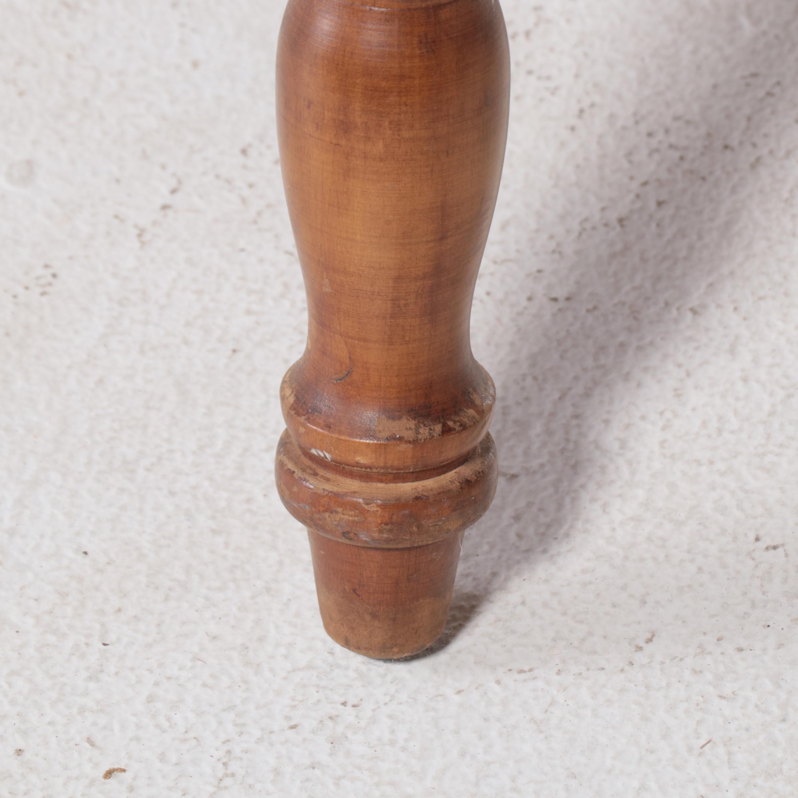 American Colonial Style Maple Two-Tier Side Table, Mid-20th Century