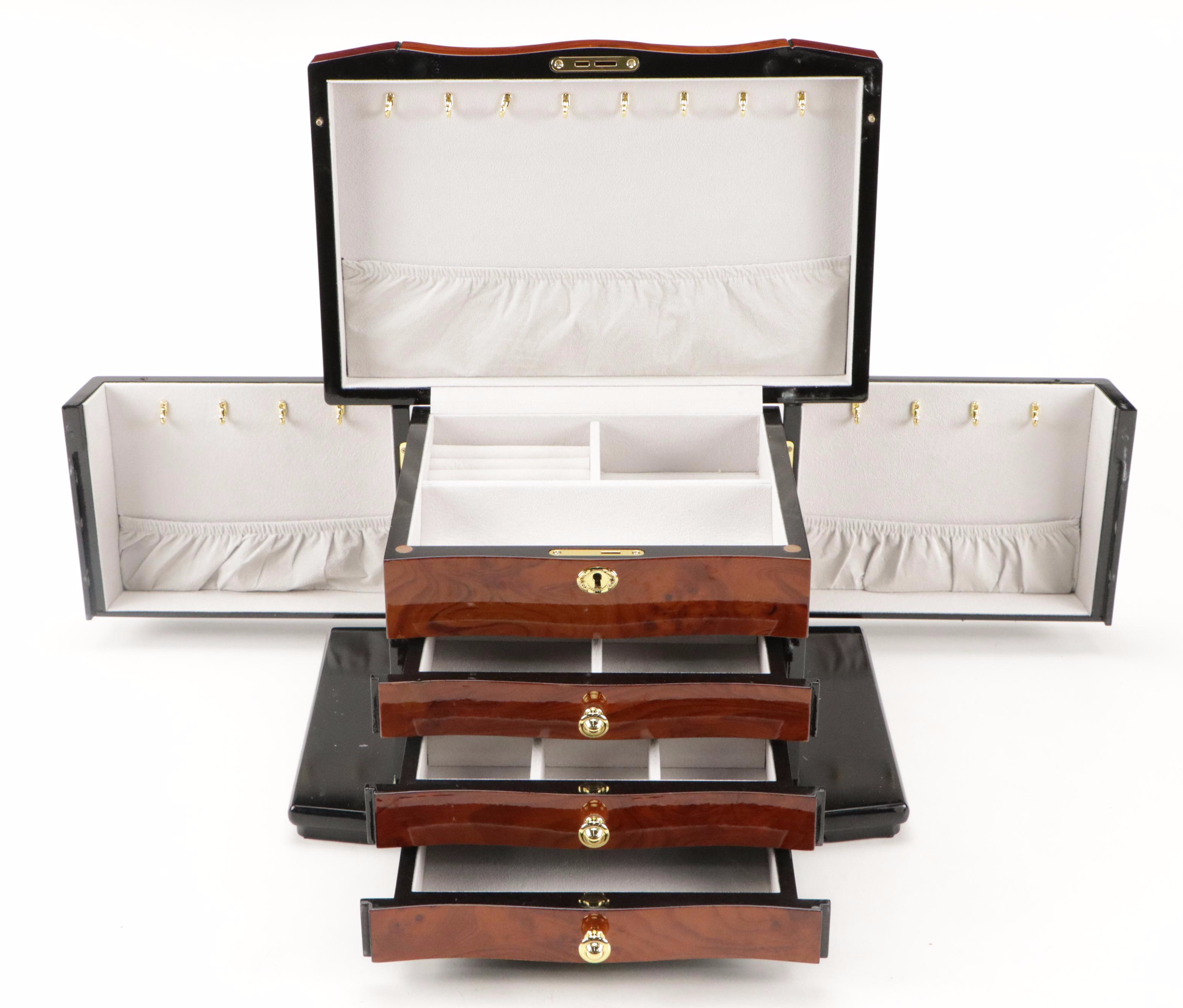 Jere Wooden Jewelry Chest