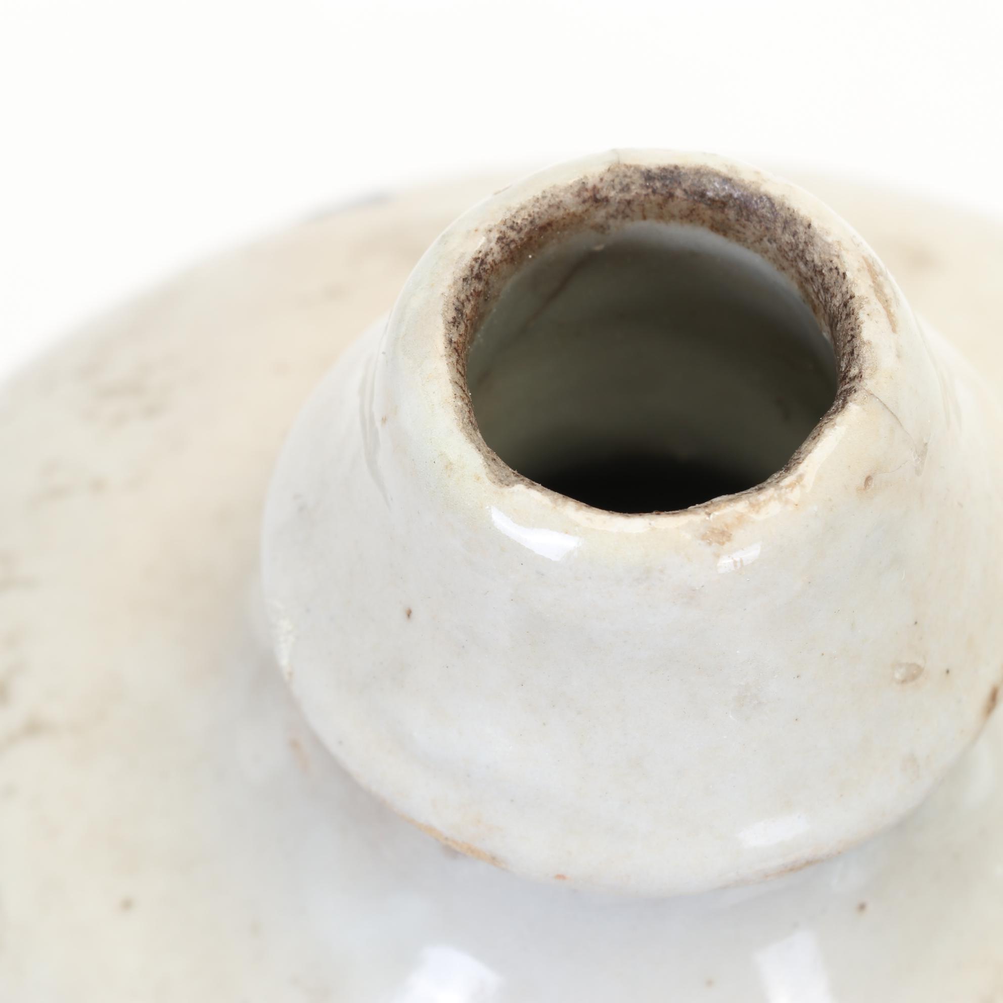 Chinese Jewelry Box with Calligraphy Decorated Bottles and Bowl Set