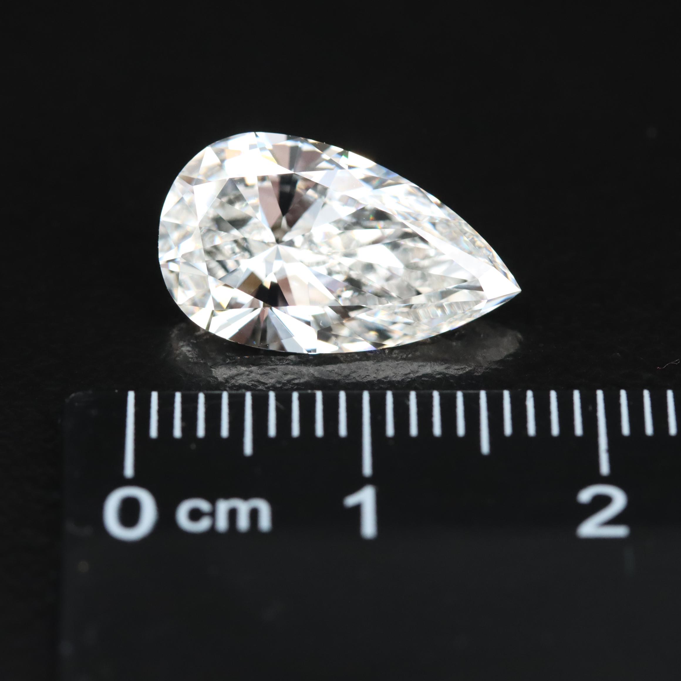 Loose 5.01 CT Lab Grown Diamond with IGI Report