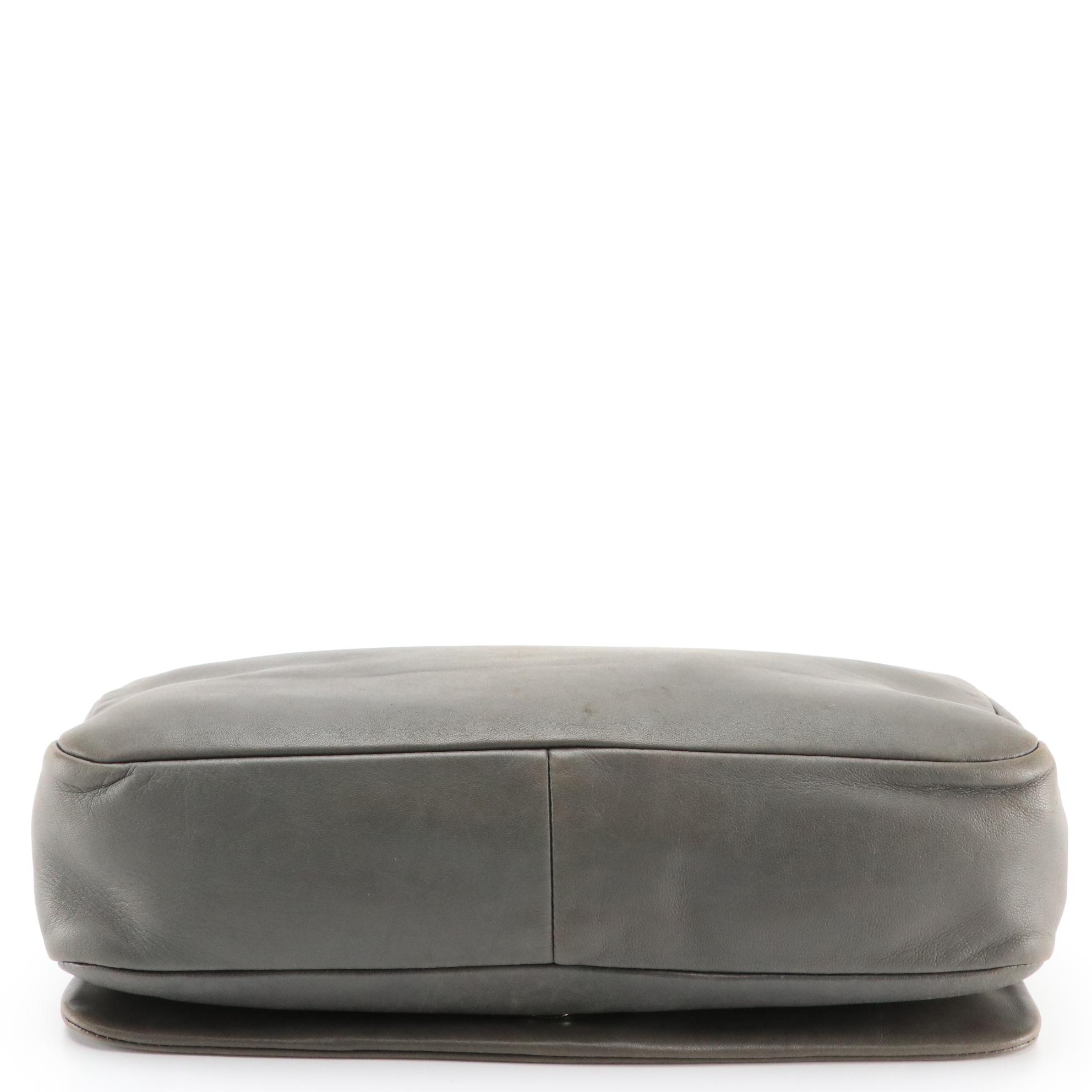 Chanel CC Studded Grey Lambskin Leather Shoulder Bag with Interwoven Chain Strap