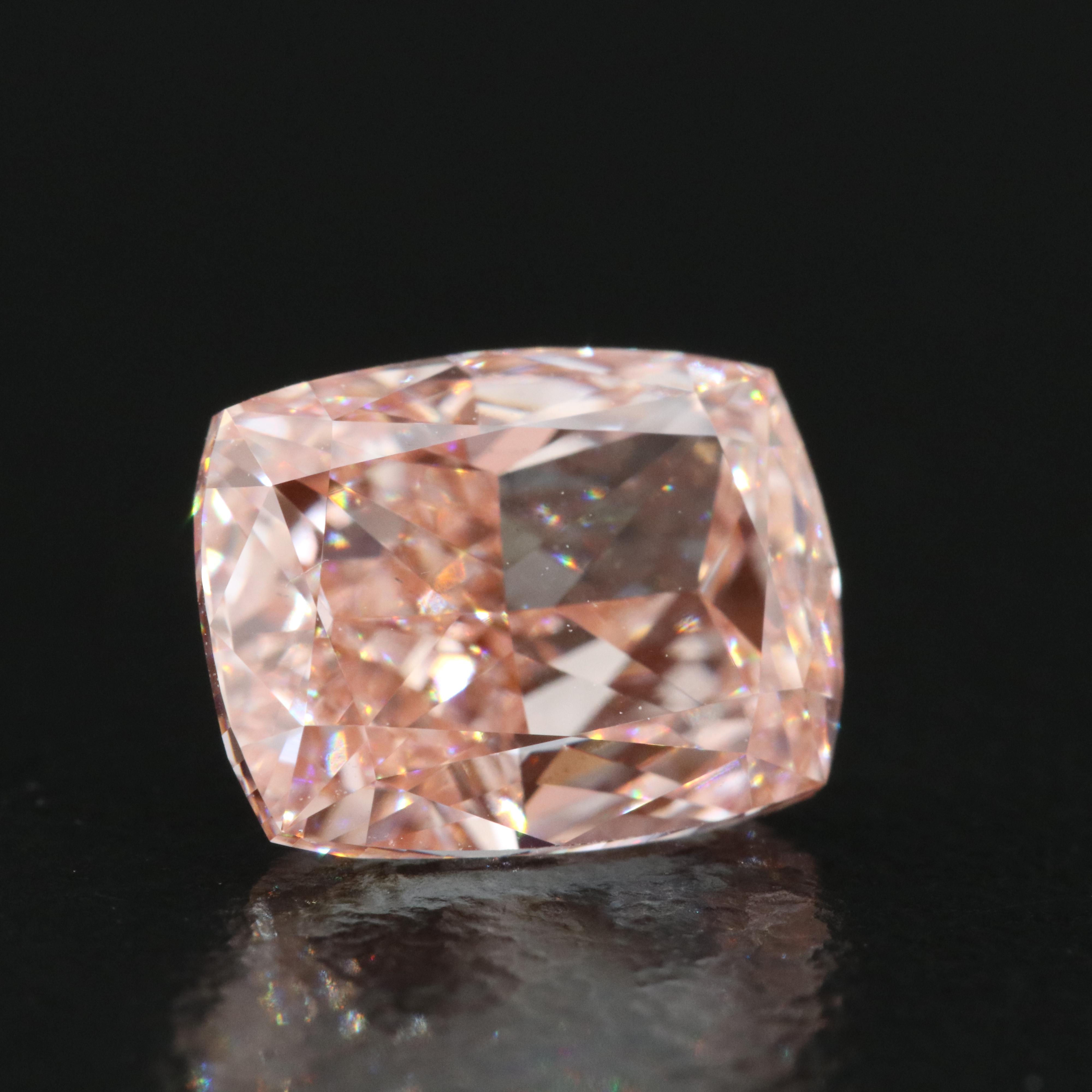 Loose 2.52 CT (Origin Undetermined) Fancy Pink Diamond