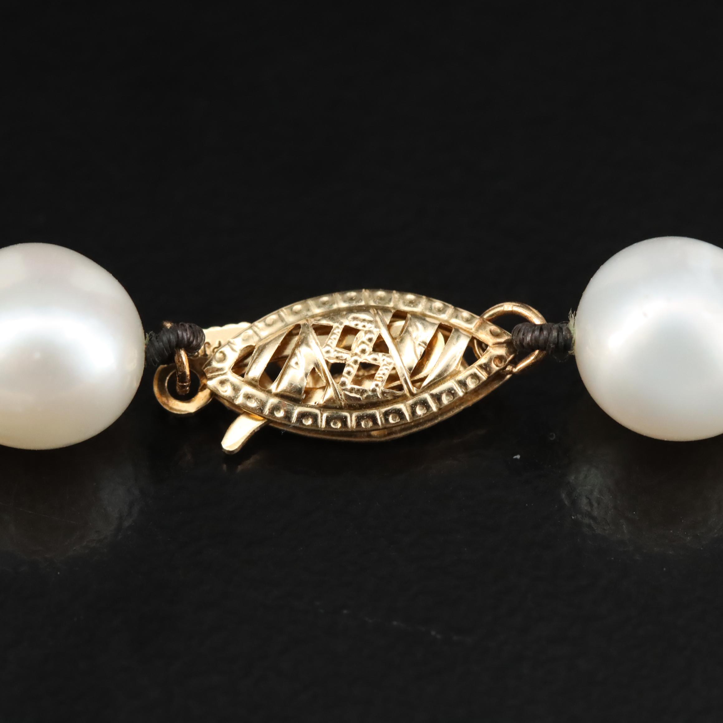 Pearl Necklace with 14K Clasp