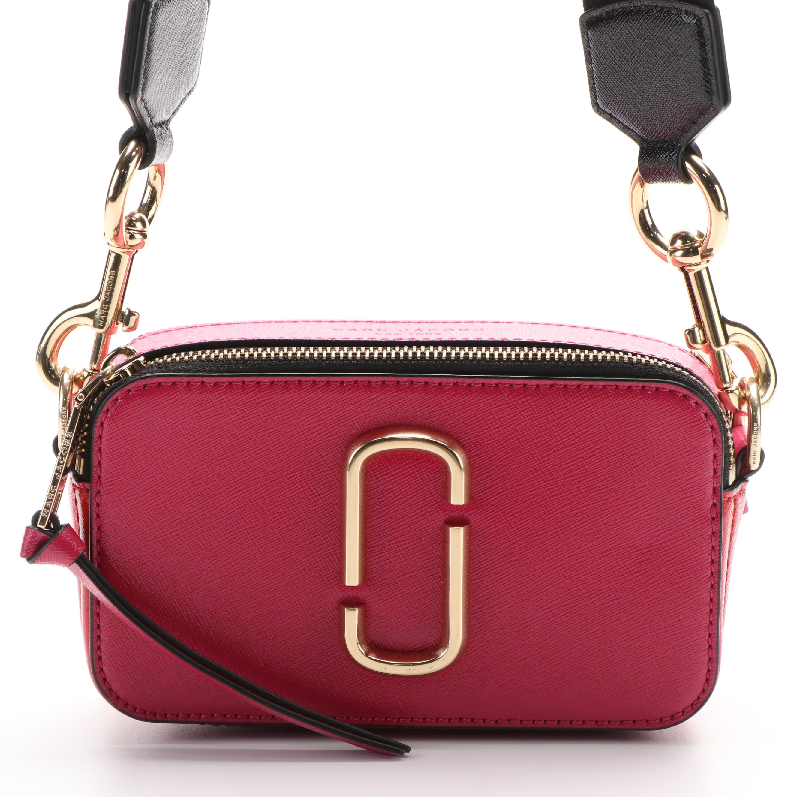 Marc Jacobs The Snapshot Crossbody Bag in Shiny Pink Colorblock Saffiano Leather