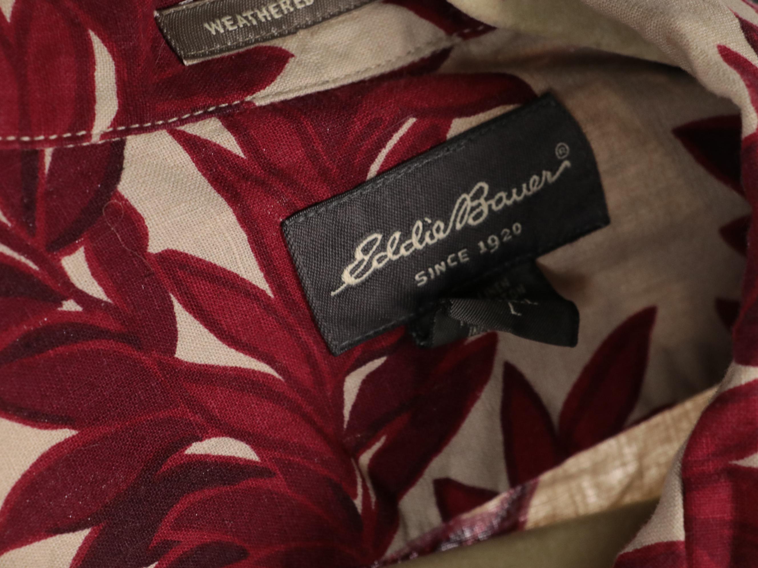 Men's Printed Button-Up Shirts