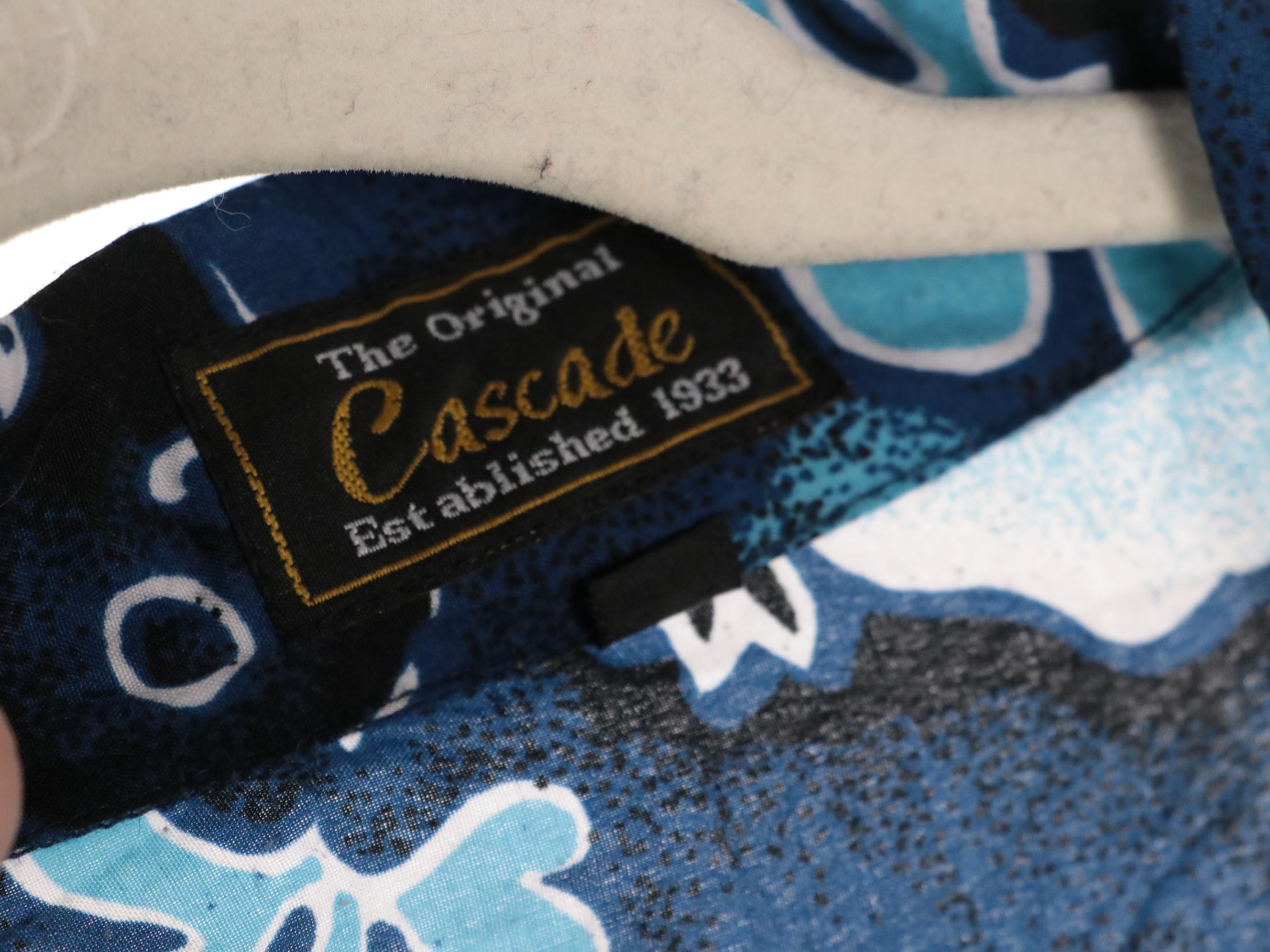 Men's Printed Button-Up Shirts