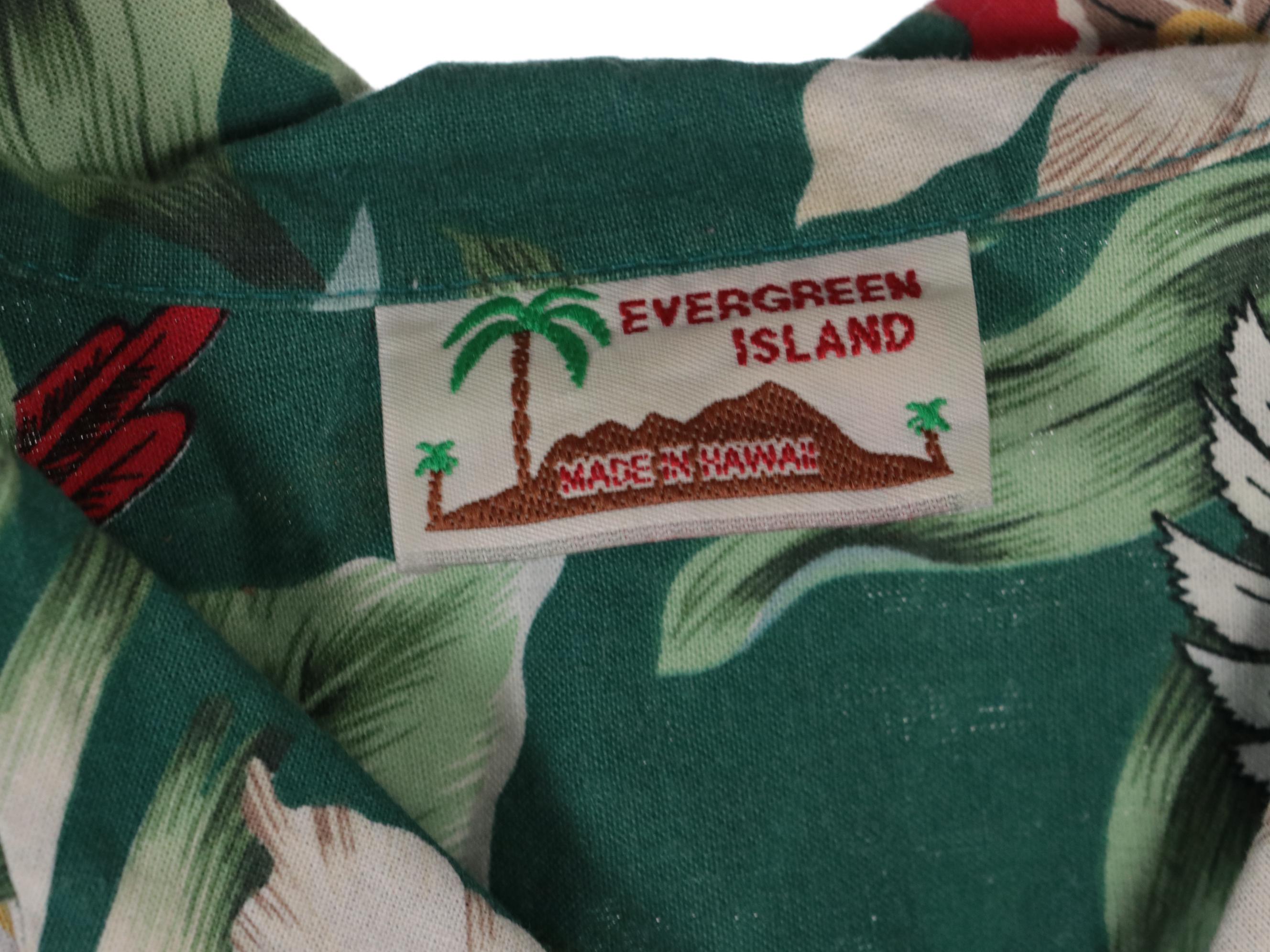 Men's Hawaiian and Printed Button-Up Shirts