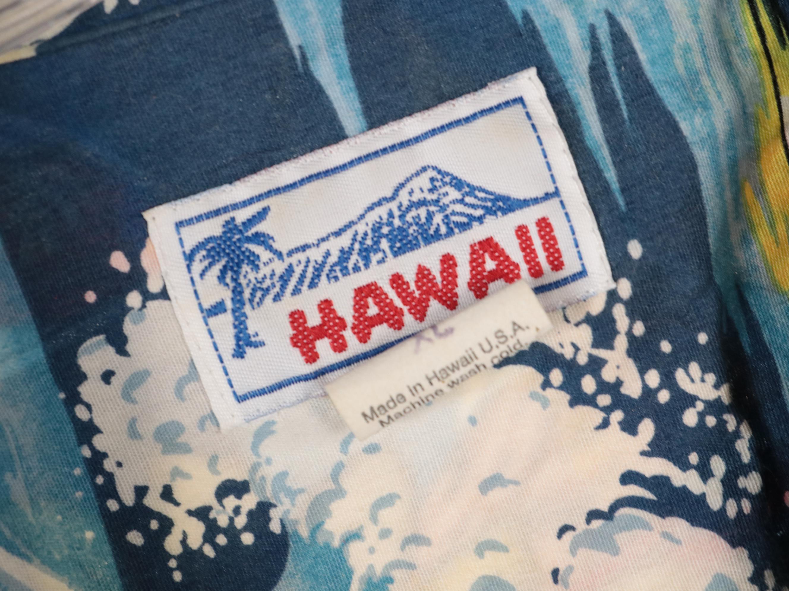 Men's Hawaiian and Printed Button-Up Shirts