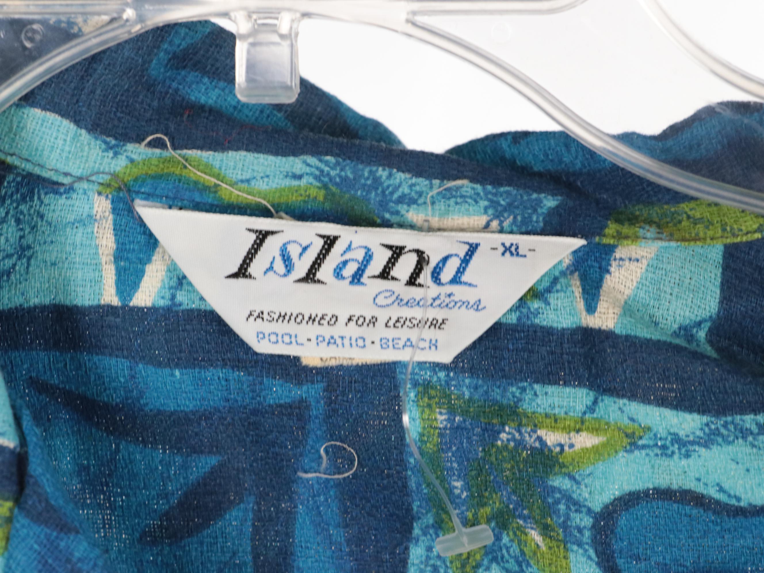 Men's Hawaiian and Printed Button-Up Shirts