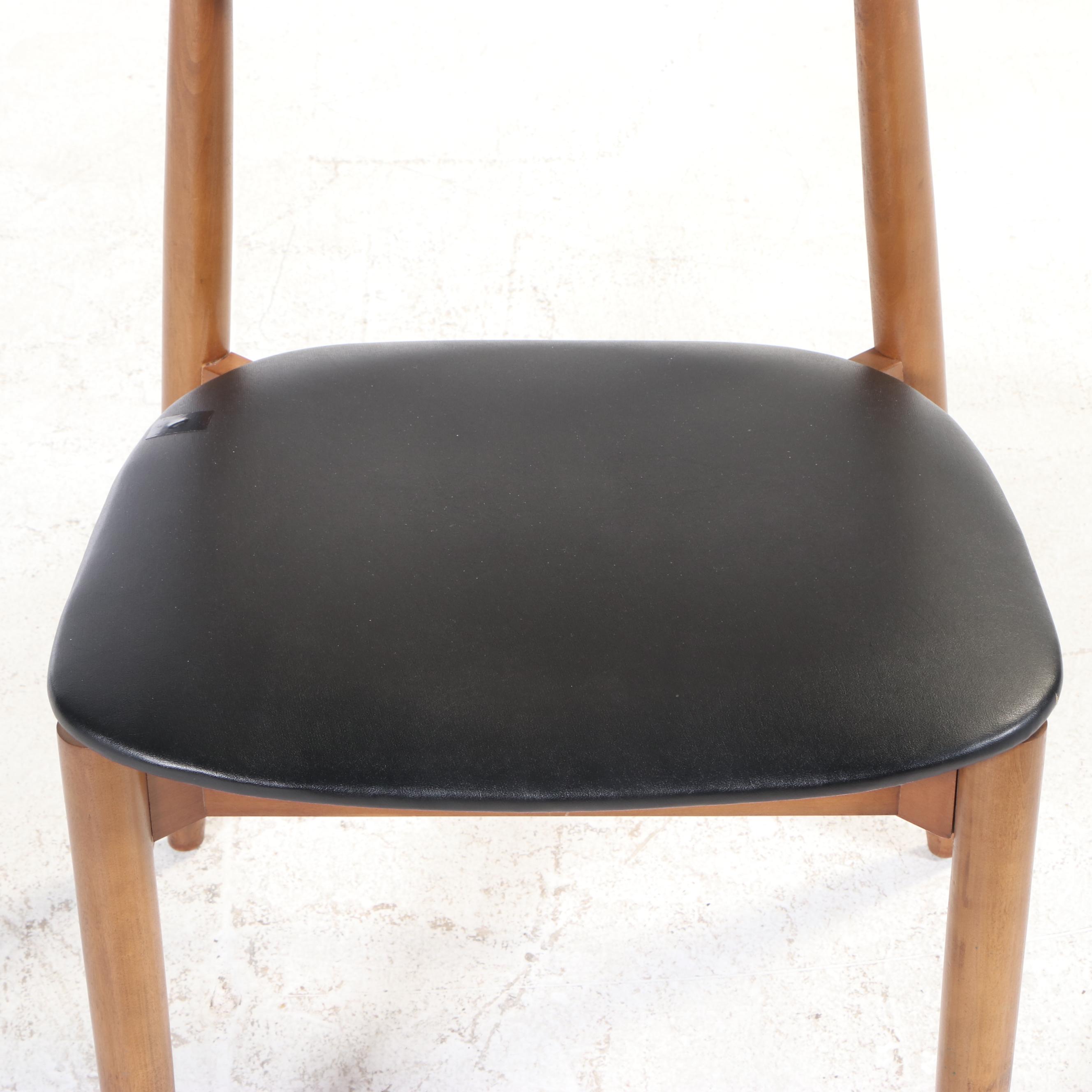 Stanley Furniture Mid Century Modern Walnut Student Desk and Chair, 1970s