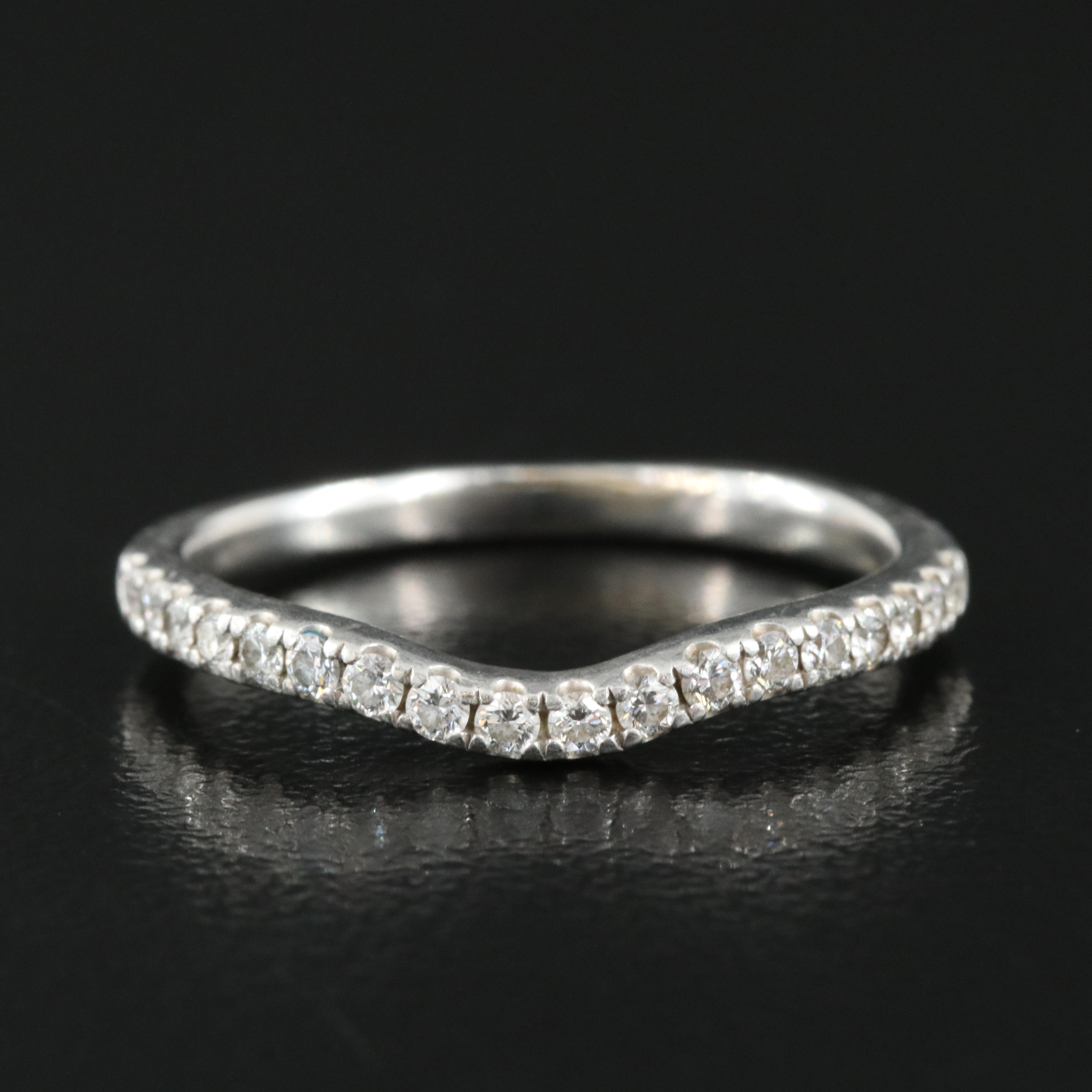Platinum 0.25 CTW Diamond Contour Band