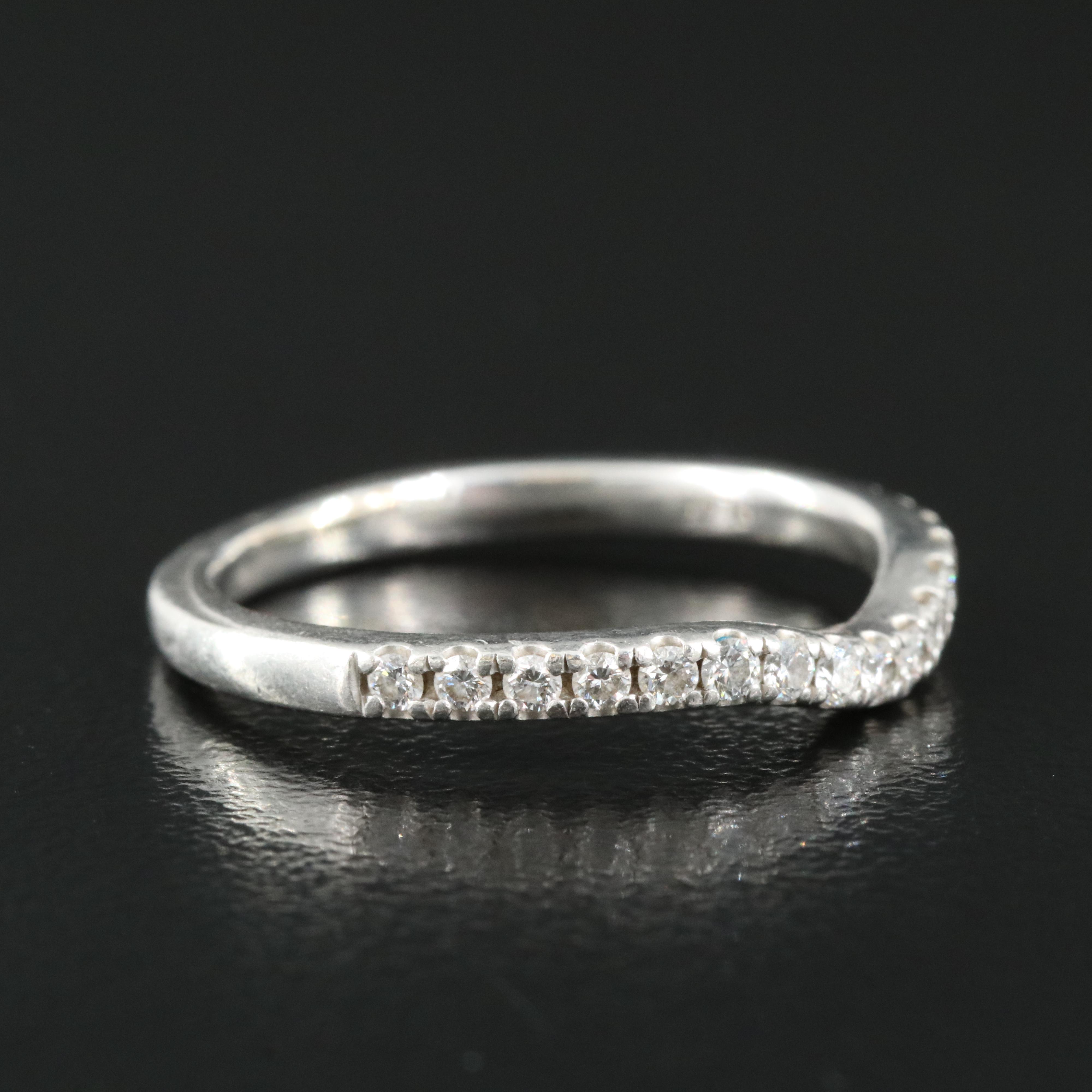 Platinum 0.25 CTW Diamond Contour Band