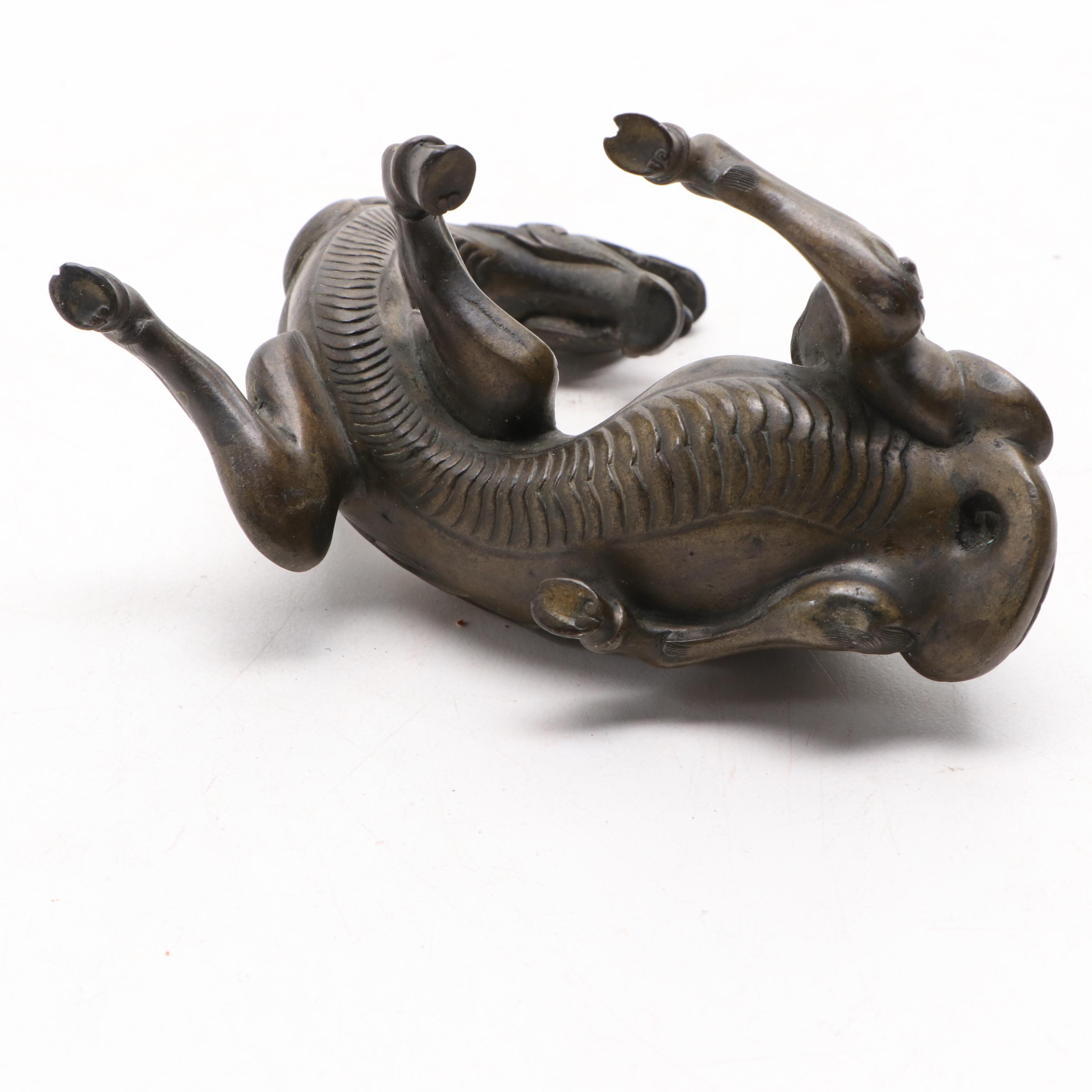 East Asian Cast Bronze Kirin Figure with Metal Flying Horse of Gazu Figurine