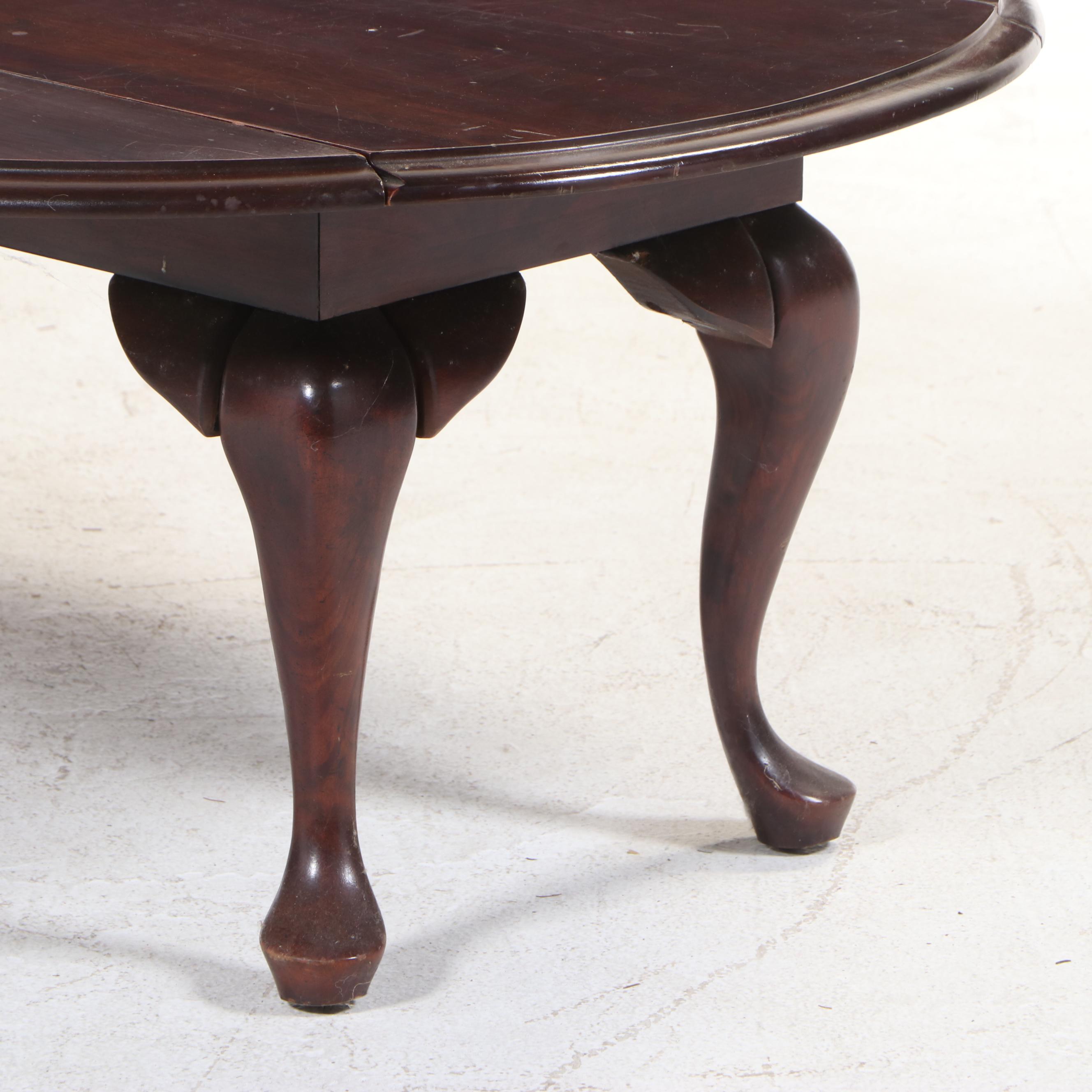 Queen Anne Style Mottled Mahogany Finish Drop Leaf Coffee Table