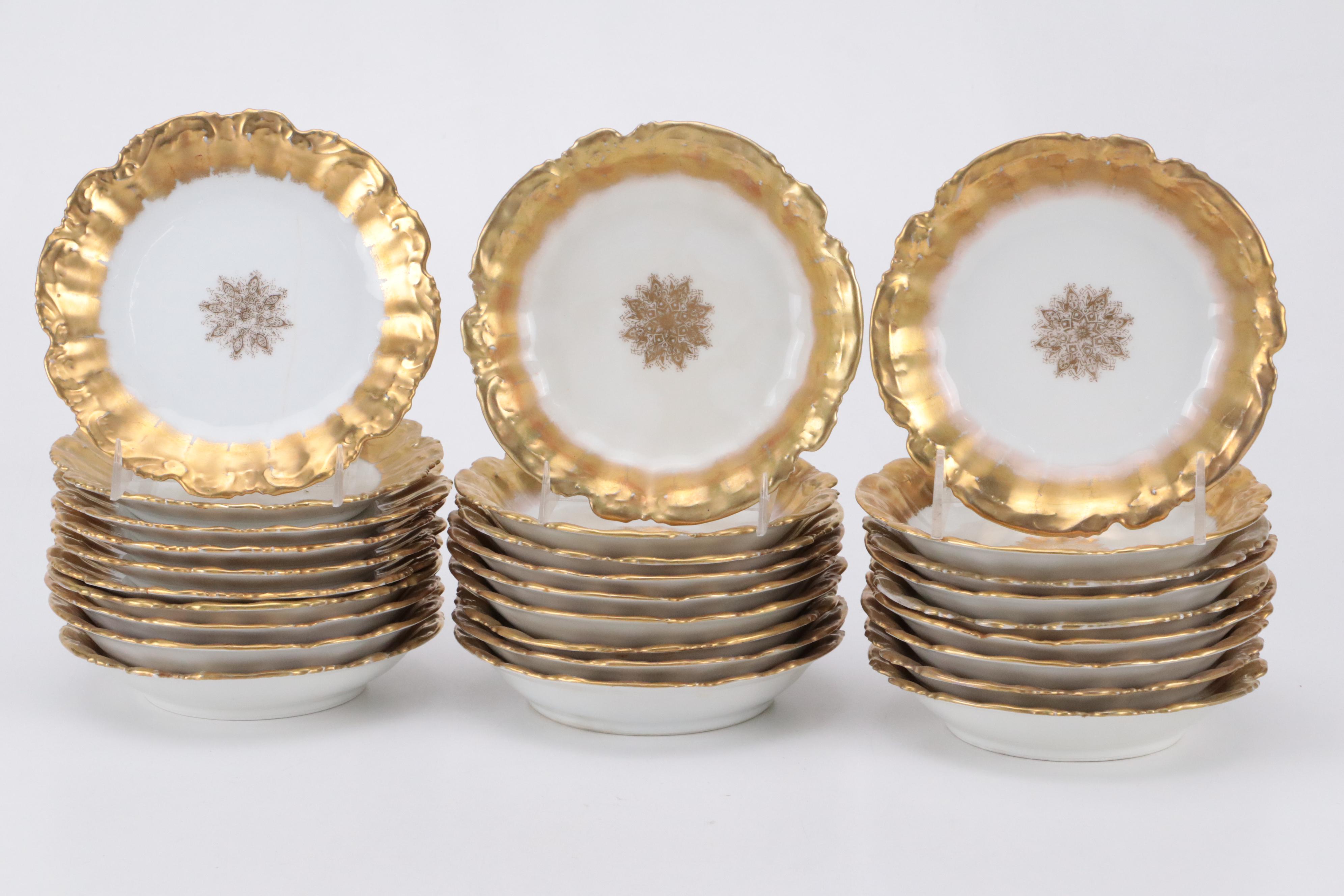 Coiffe Limoges Gilt Porcelain Dinnerware, Early 20th Century